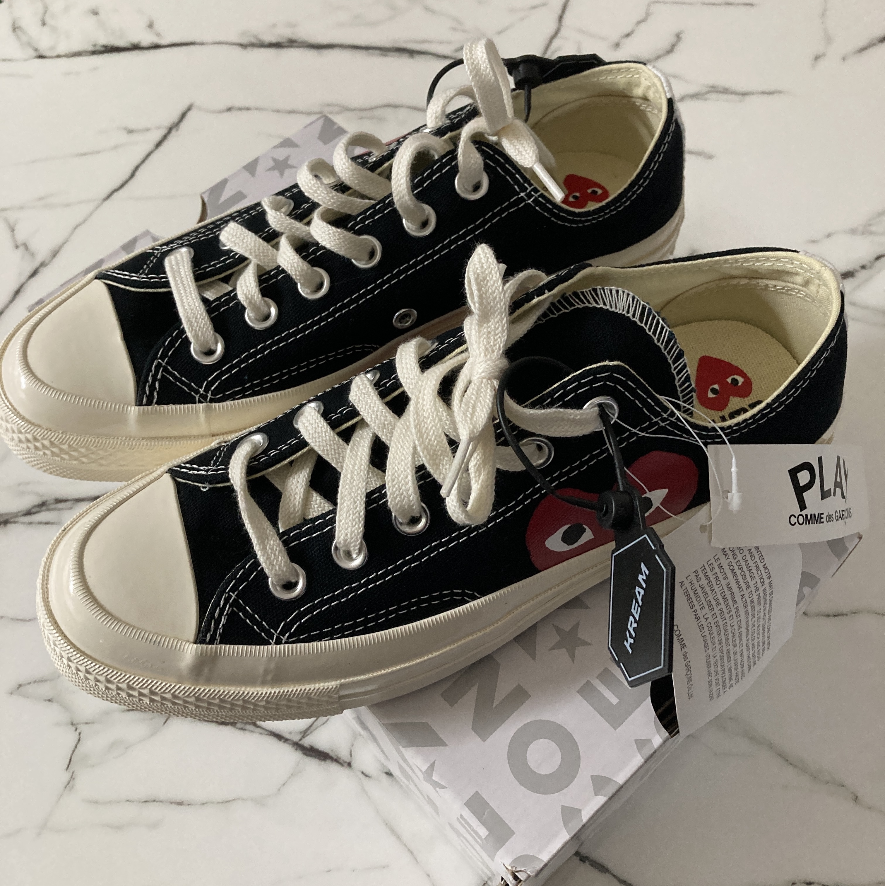 Converse x Play Comme des Garcons Chuck 70 Ox Black 착용 스타일
