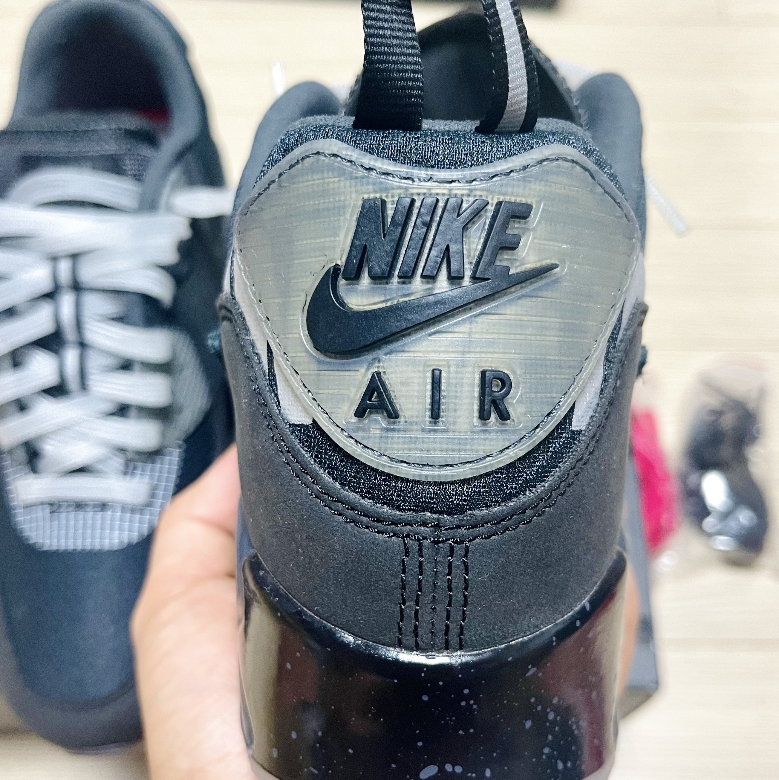 Nike x Undefeated Air Max 90 Black 2020 착용 스타일 - 3