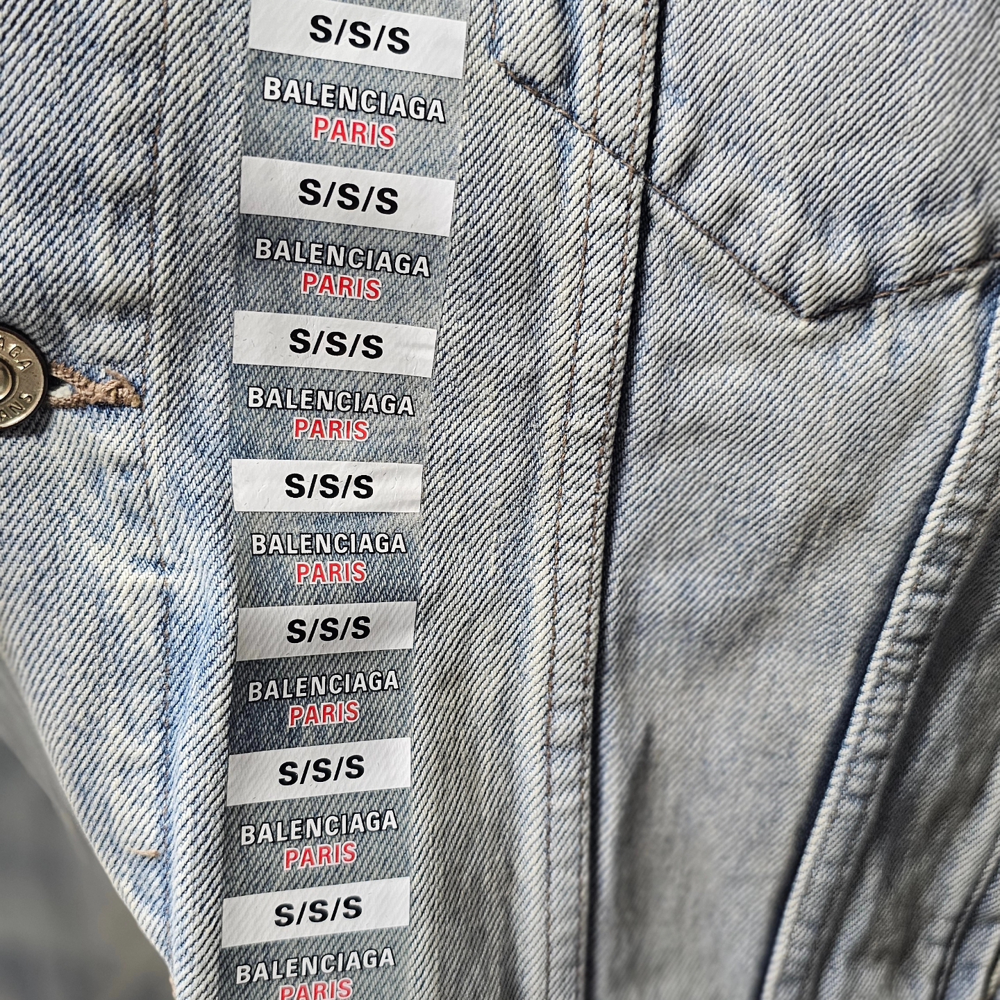 Balenciaga Steroid Derby Black, Balenciaga Denim Size Sticker Jacket in Blue 착용 스타일 - 4