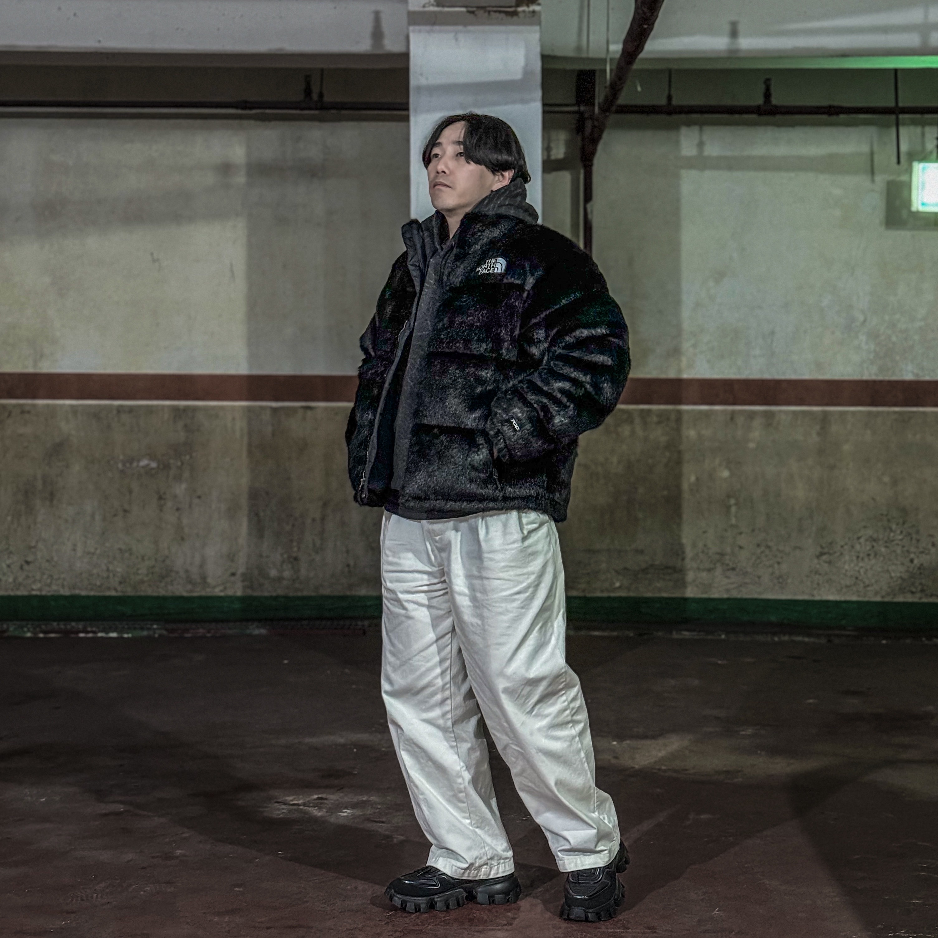 Supreme x The North Face Faux Fur Nuptse Jacket Black - 20FW, Prada Cloudbust Thunder Sneakers Black 착용 스타일