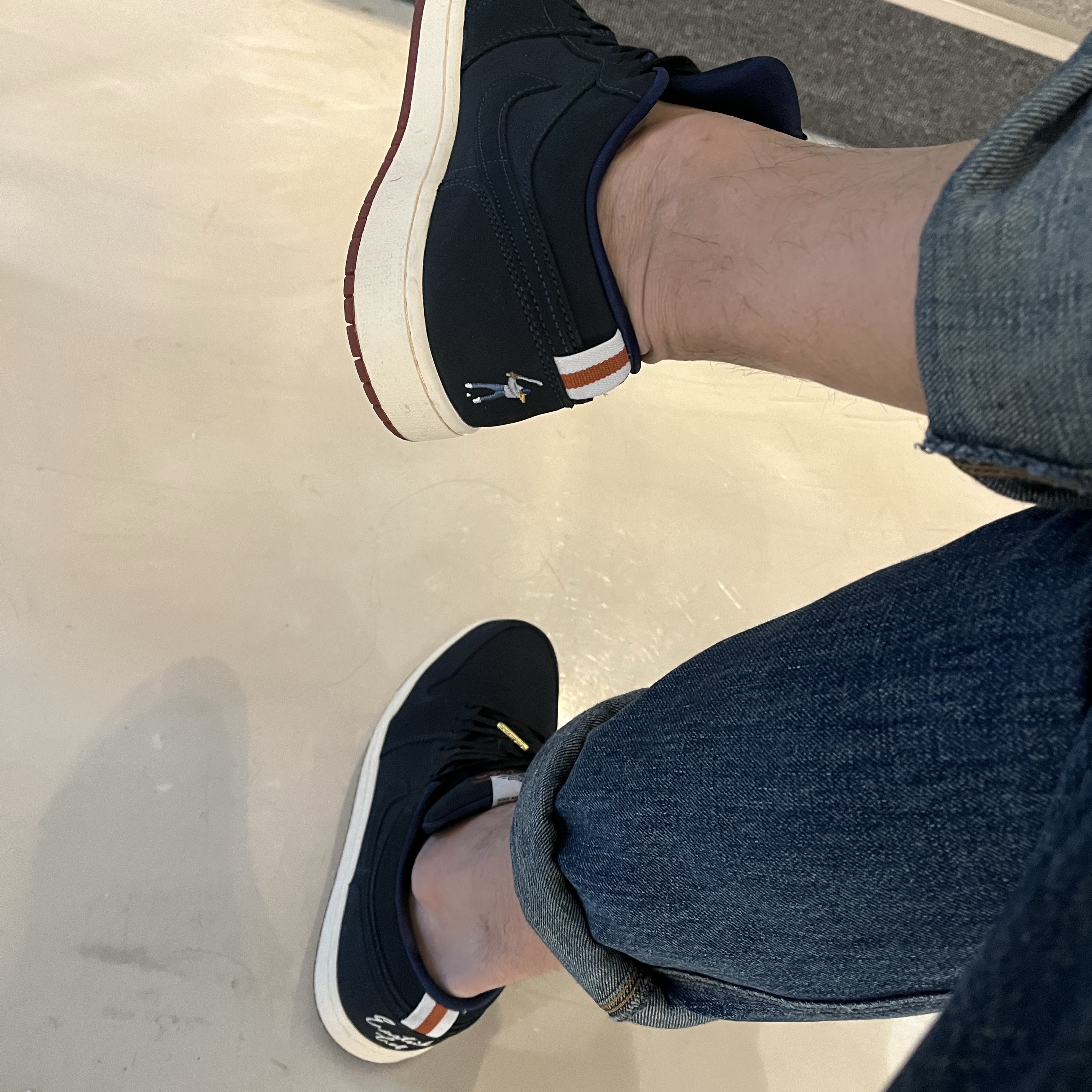 Jordan 1 x Eastside Golf Low Midnight Navy 착용 스타일 - 7