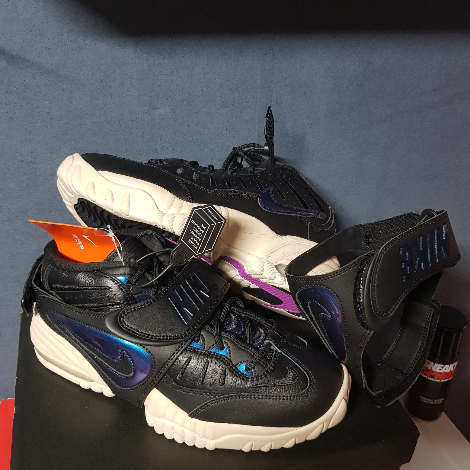 (W) Nike Air Adjust Force 2023 Black and Vivid Purple 착용 스타일