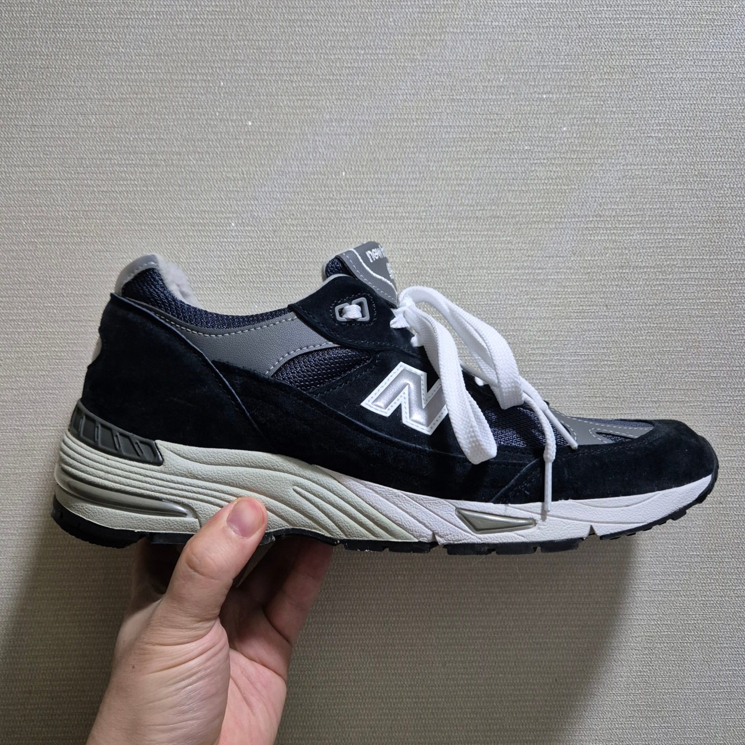New Balance 991 Made in UK Navy 착용 스타일