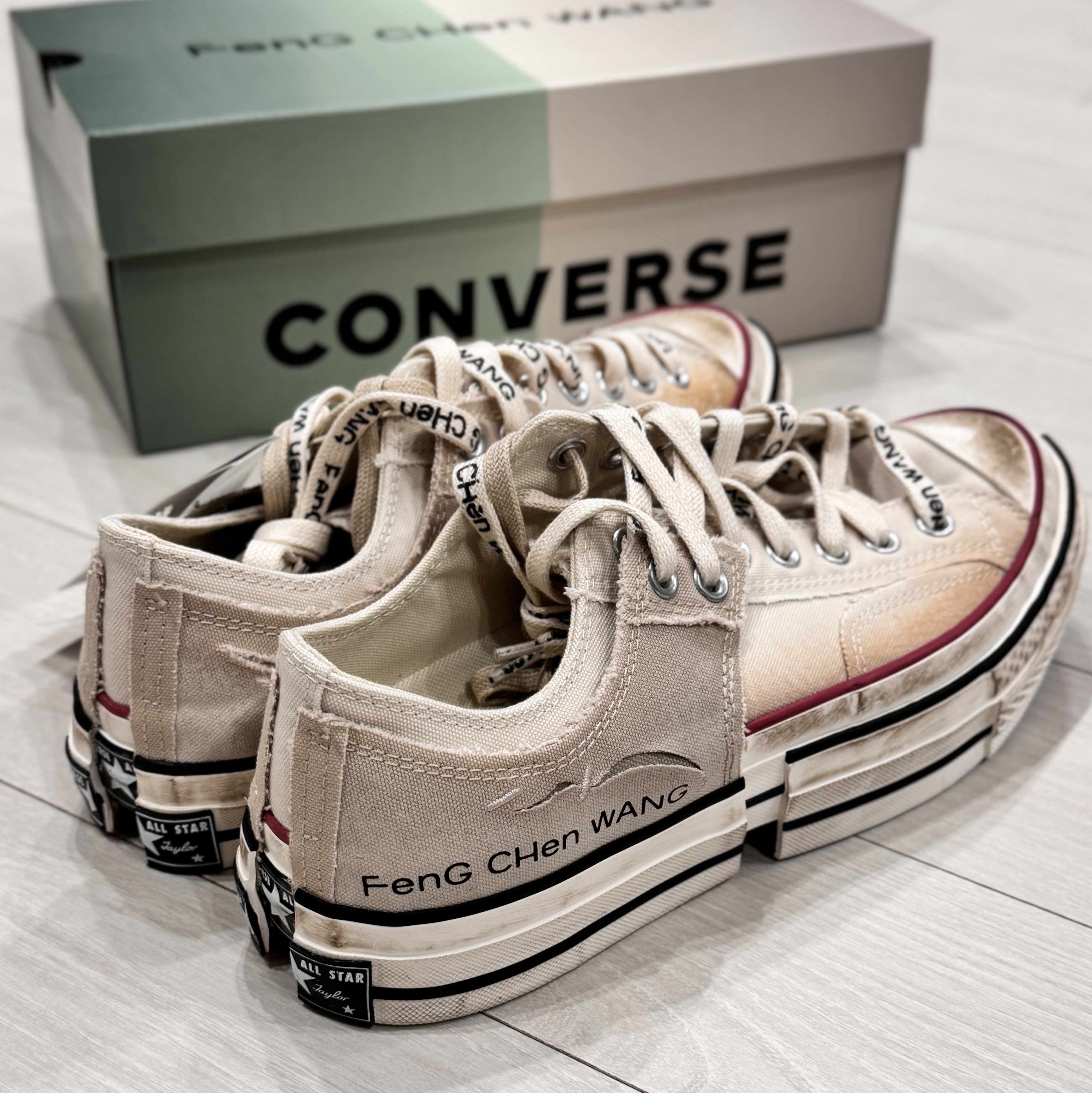 Converse x Feng Chen Wang Chuck 70 Ox 2-in-1 Brown Rice 착용 스타일 - 3