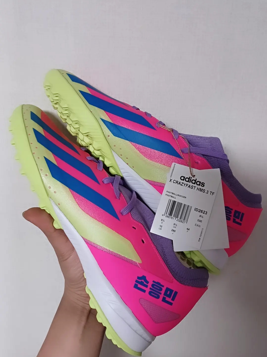 Adidas X Crazyfast HMS.3 TF Lucid Lemon Lucid Pink 착용 스타일 - 1