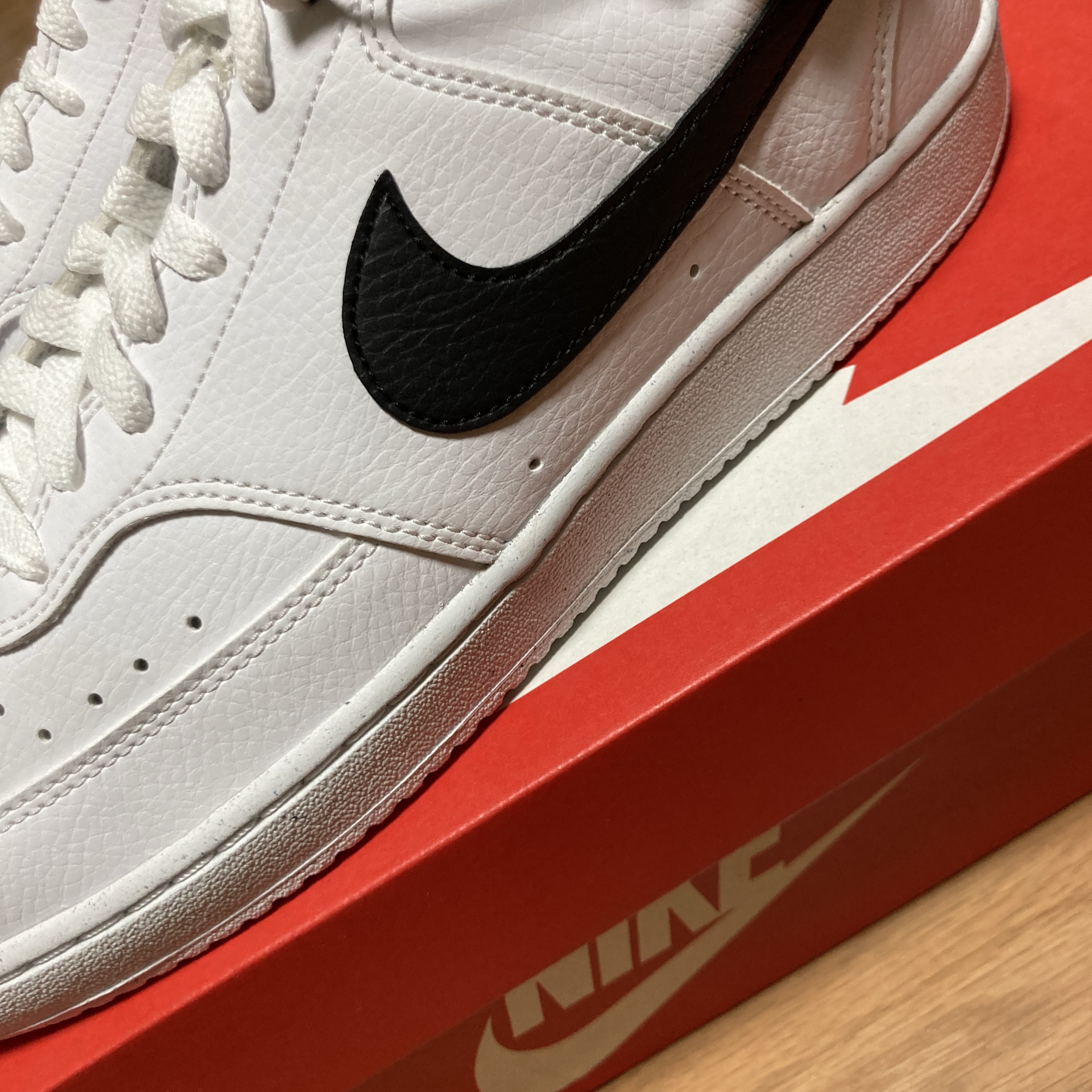 Nike Court Vision Low Next Nature White Black 착용 스타일
