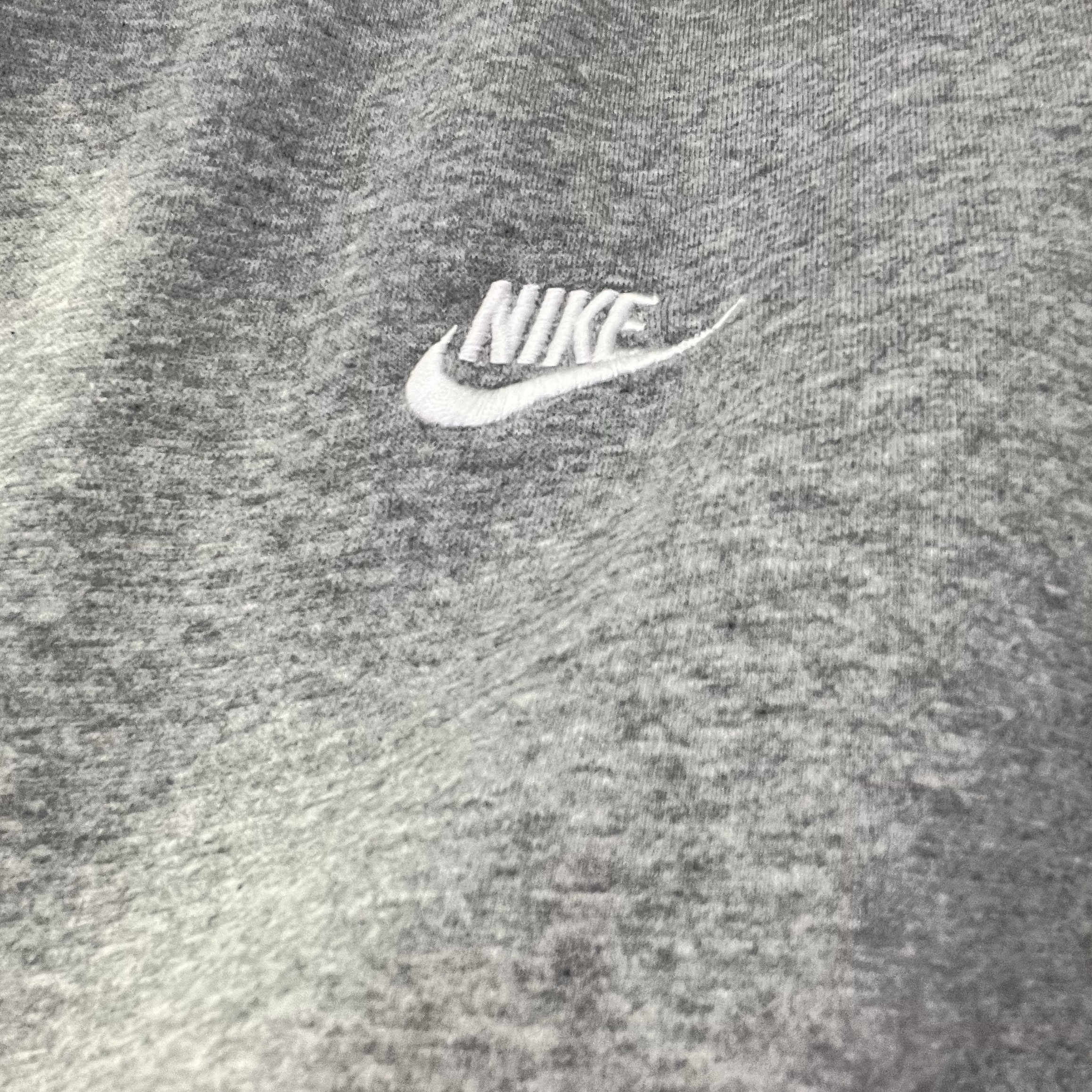 Nike NSW Club Fleece Crew Sweatshirt Dark Grey Heather - Asia 착용 스타일