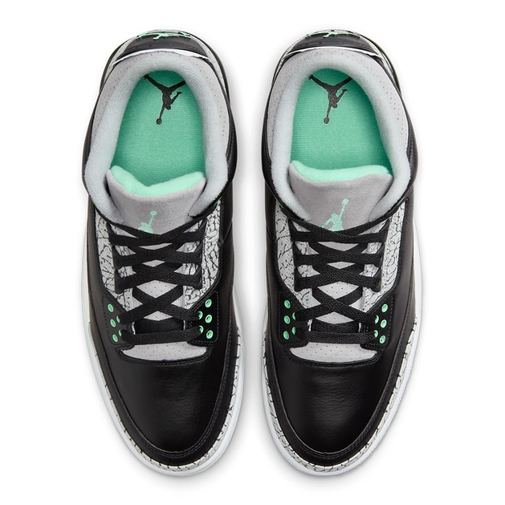 Jordan 3 Retro Green Glow 착용 스타일 - 4
