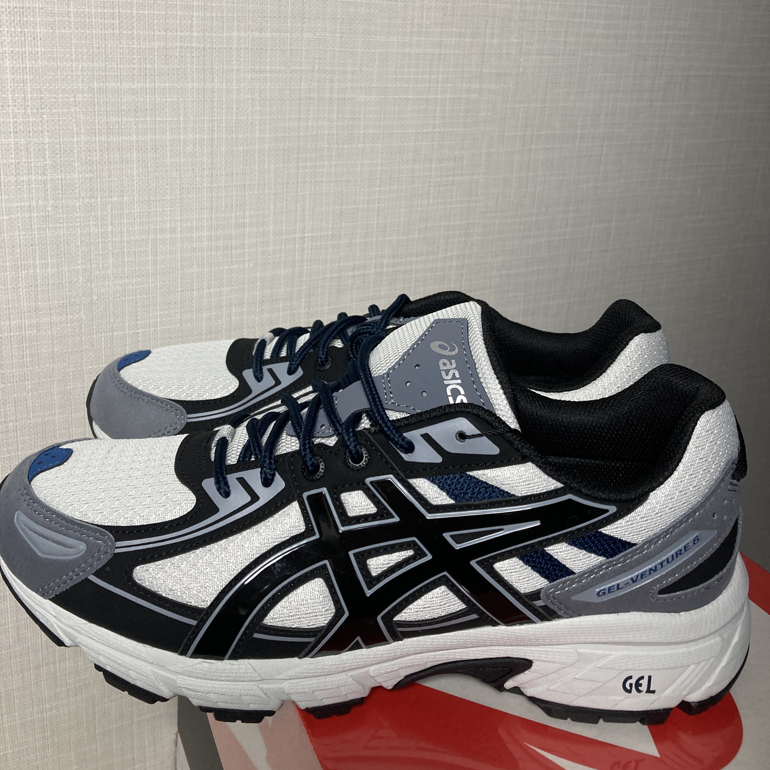 Asics Gel-Venture 6 SPS Glacier Grey 착용 스타일
