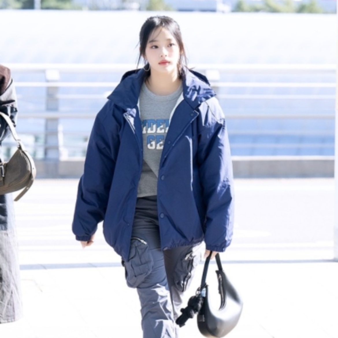 Nike Solo Swoosh Puffer Midnight Navy White - Asia 착용 스타일 - 1