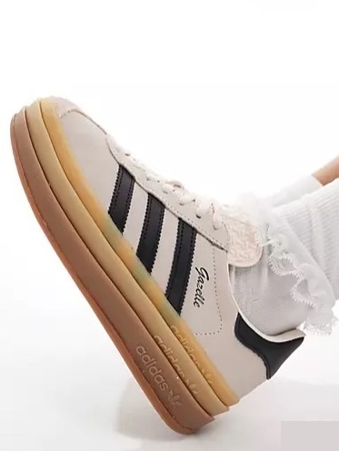 (W) Adidas Gazelle Bold Wonder Quartz Core Black 착용 스타일 - 4