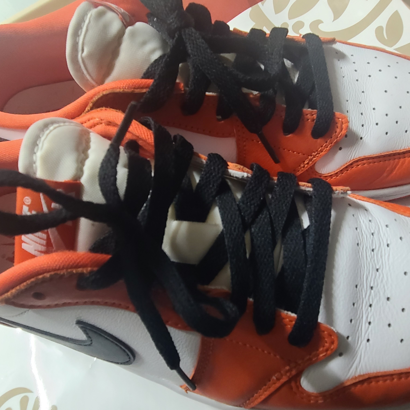 Jordan 1 Low OG Starfish 착용 스타일