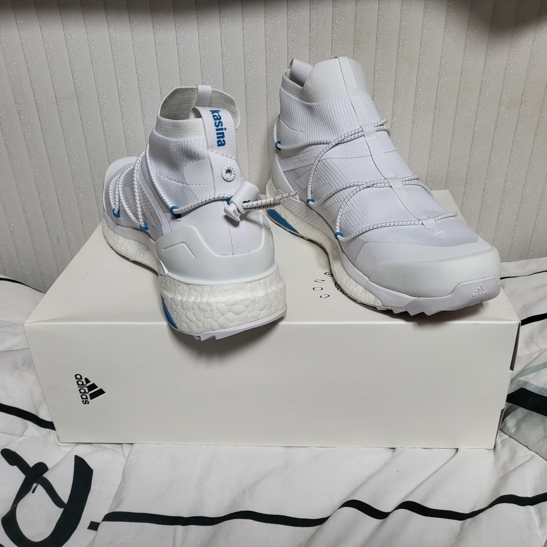 Adidas x Kasina Terrex Free Hiker White 착용 스타일
