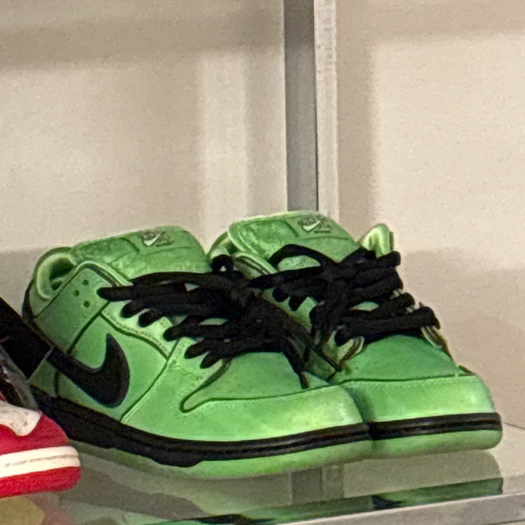 Nike x The Powerpuff Girls SB Dunk Low Pro QS Buttercup 착용 스타일 - 2