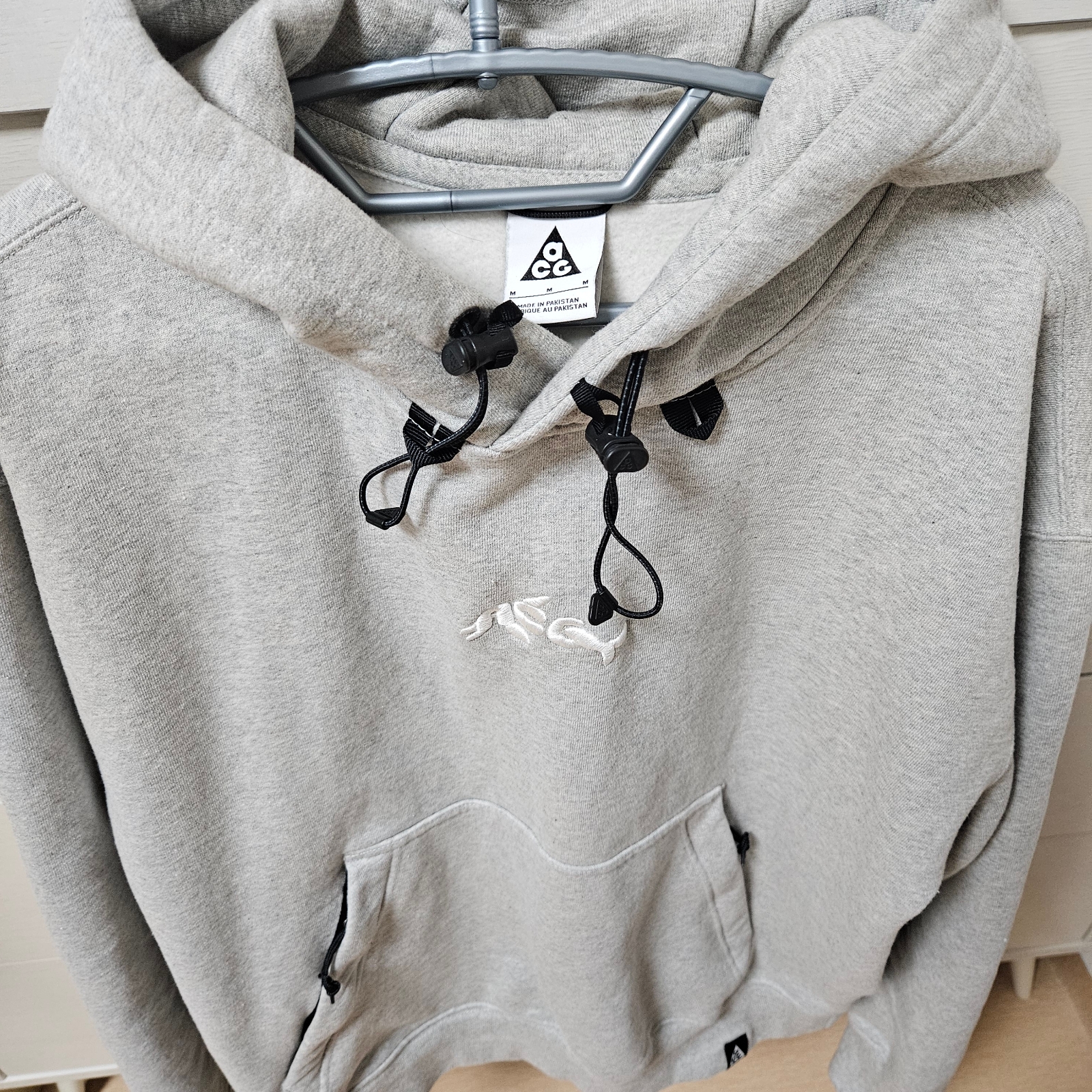acg dolphin hoodie