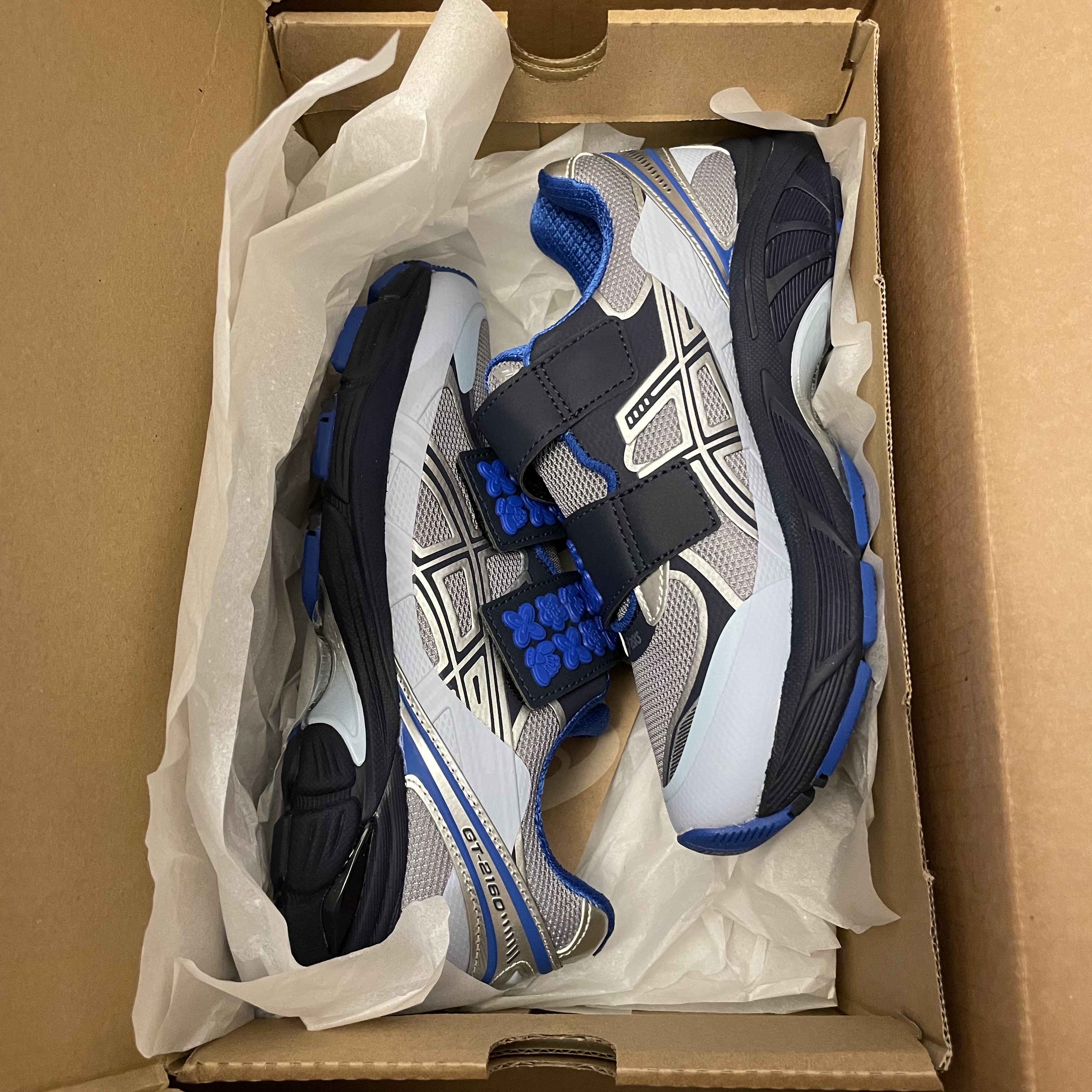 Asics x Cecilie Bahnsen GT-2160 Pure Silver Midnight 착용 스타일