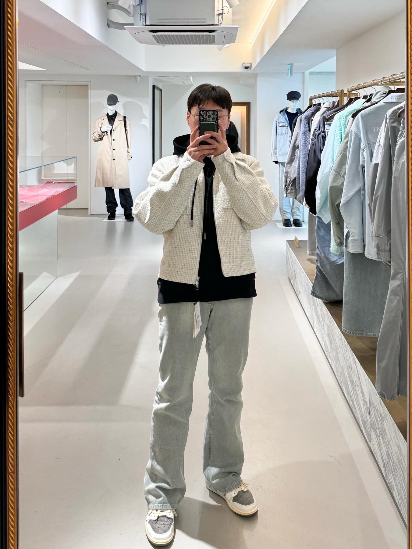 Ader Error Revint Plaid Muffler Z-Blue, Wooyoungmi Flower Back Logo Hooded T-Shirt Black - 24SS 착용 스타일 - 2