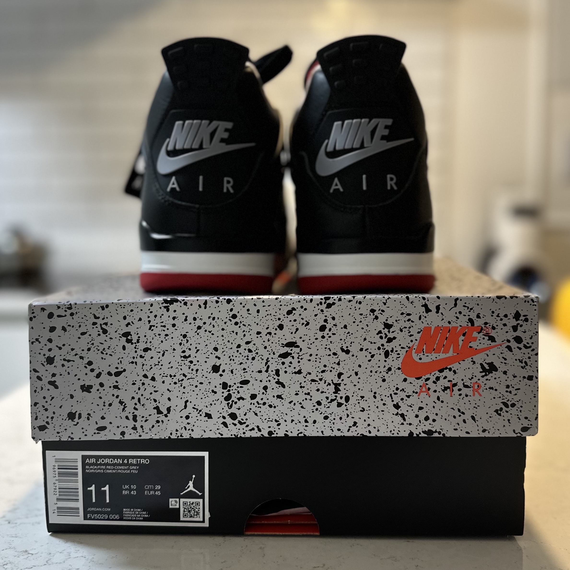 Jordan 4 Retro Bred Reimagined 착용 스타일 - 1