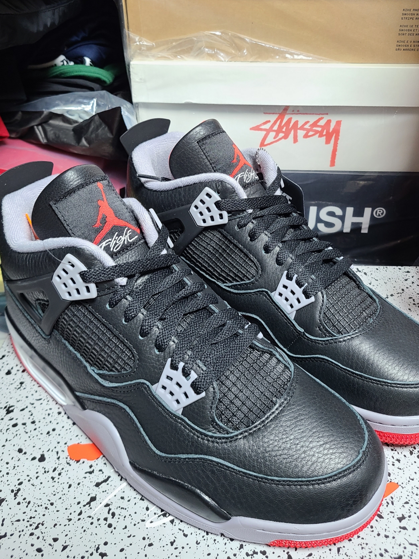 Jordan 4 Retro Bred Reimagined 착용 스타일 - 1