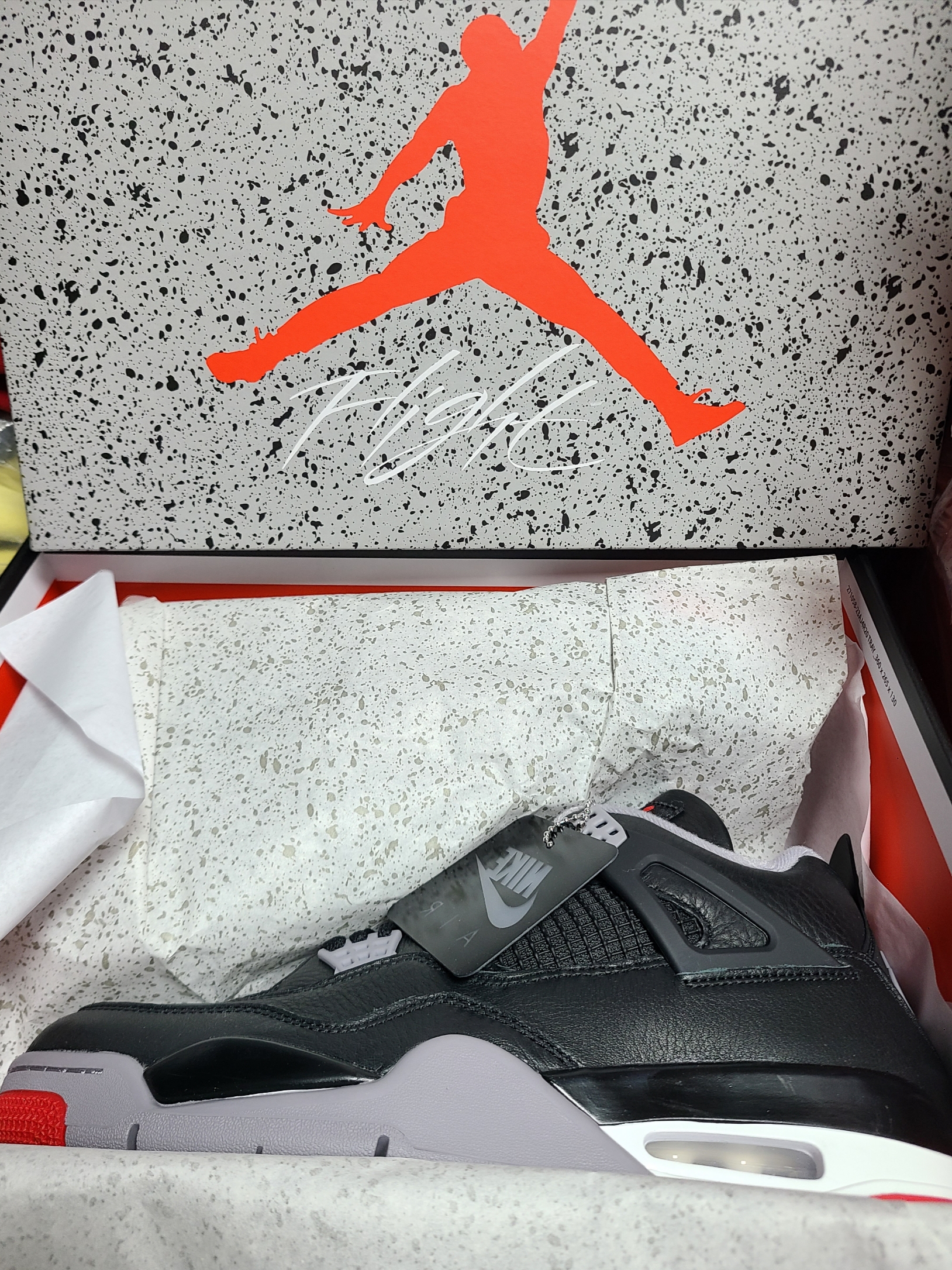 Jordan 4 Retro Bred Reimagined 착용 스타일 - 2