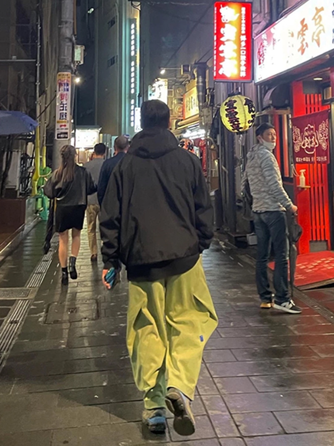Needles H.D. Track Pants Poly Smooth Navy, Zara x Ader Error Jogger Pants Grey 착용 스타일 - 4