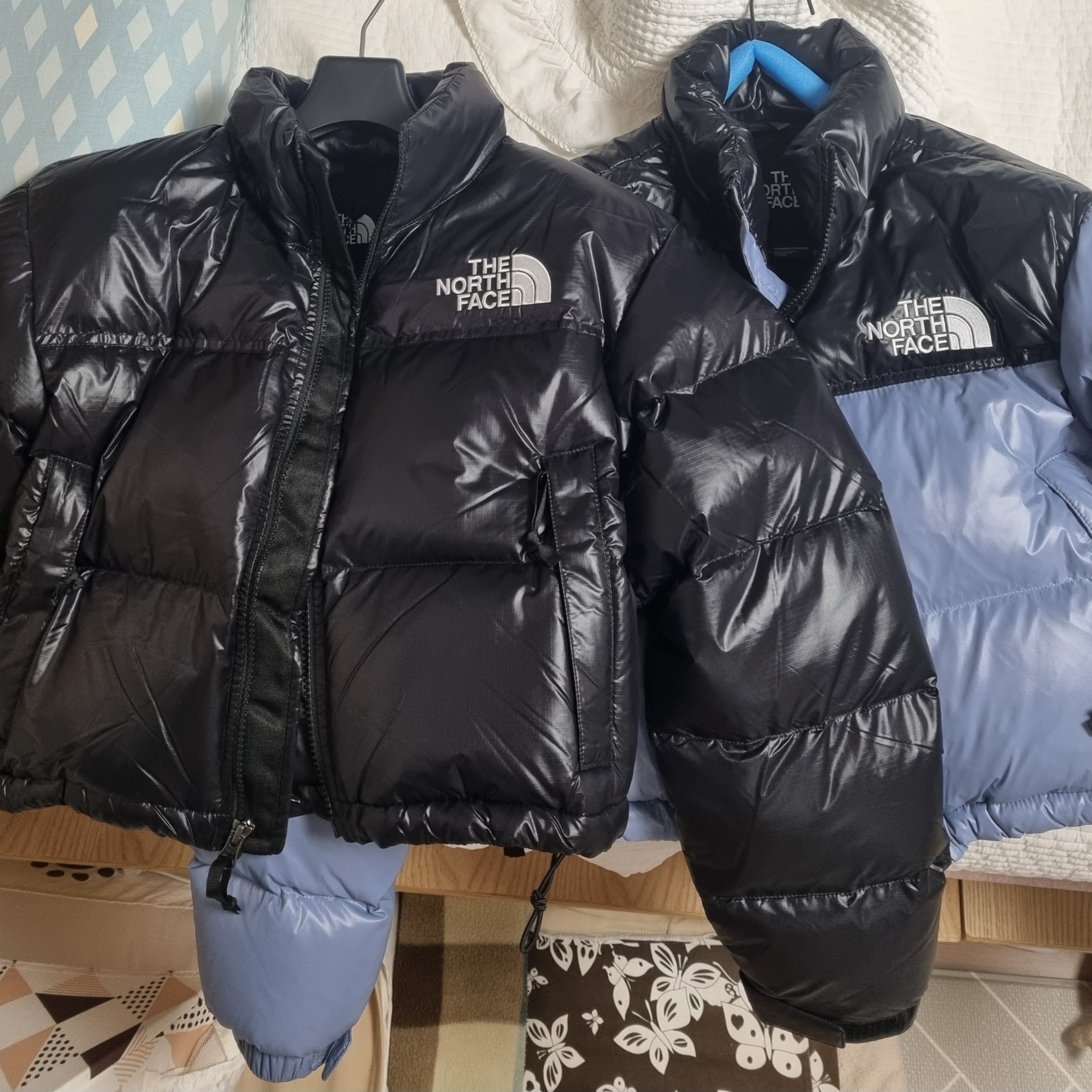 Nike x Stussy Air Zoom Spiridon Cage 2 Fossil, (W) The North Face Nuptse Short Jacket Folk Blue 착용 스타일 - 2