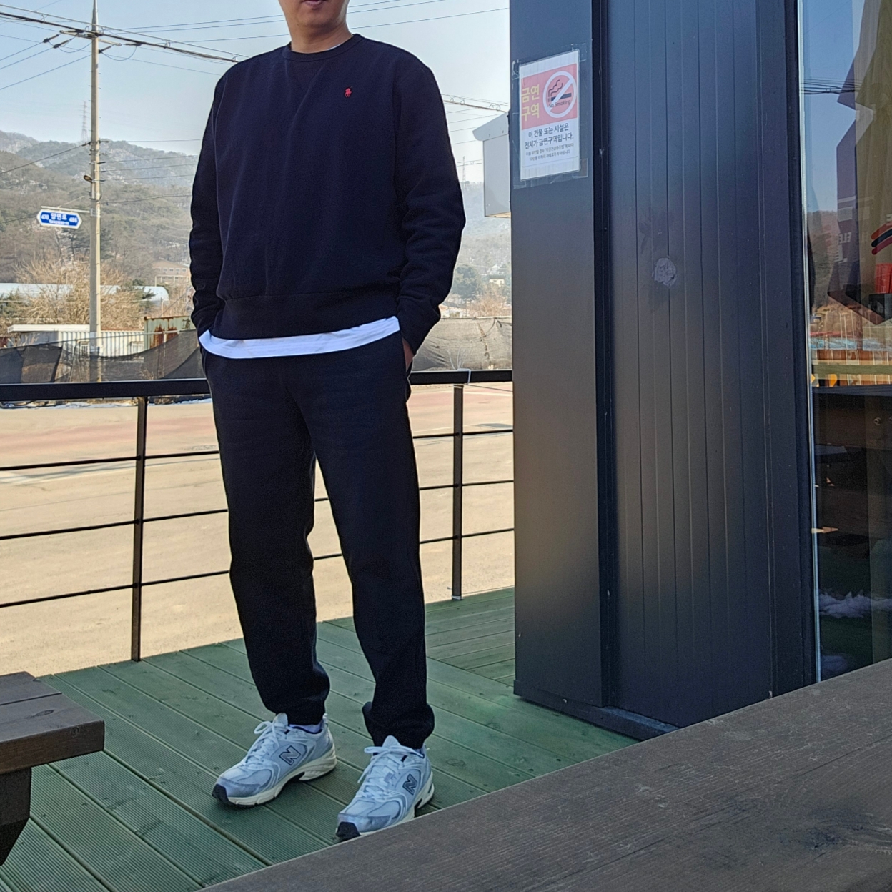 New Balance 530 White 착용 스타일 - 2
