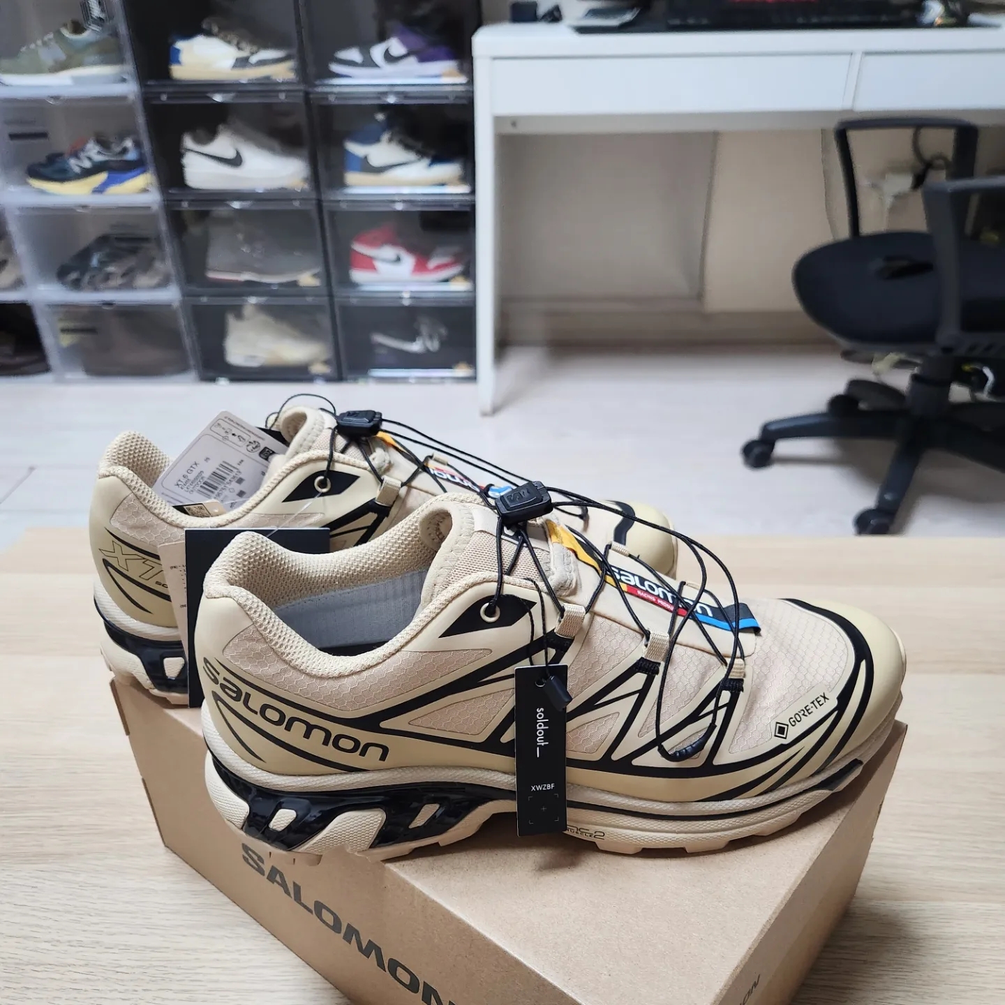 Salomon XT-6 GTX Safari Black 착용 스타일 - 4