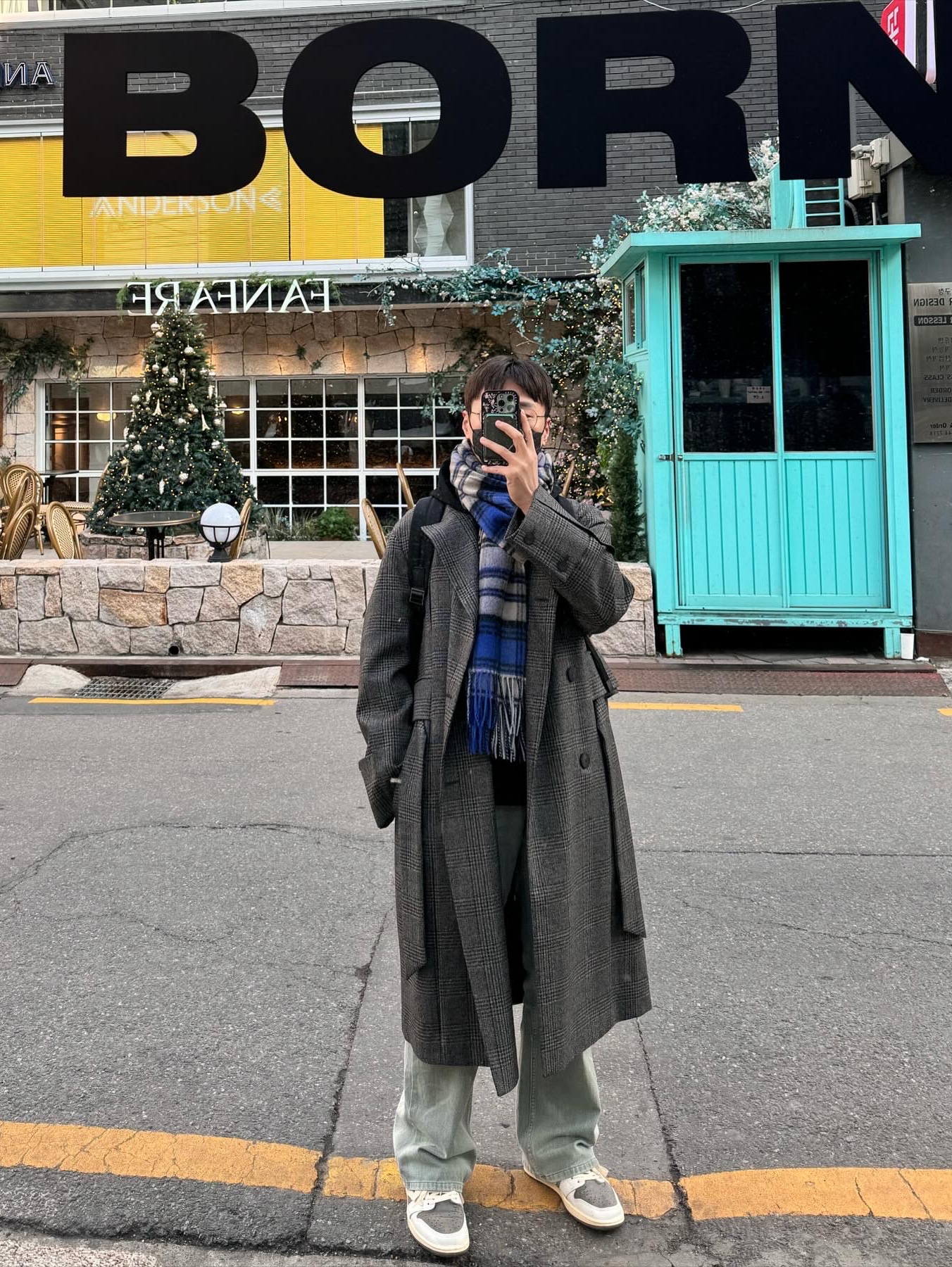 Ader Error Revint Plaid Muffler Z-Blue, Wooyoungmi Flower Back Logo Hooded T-Shirt Black - 24SS 착용 스타일 - 1