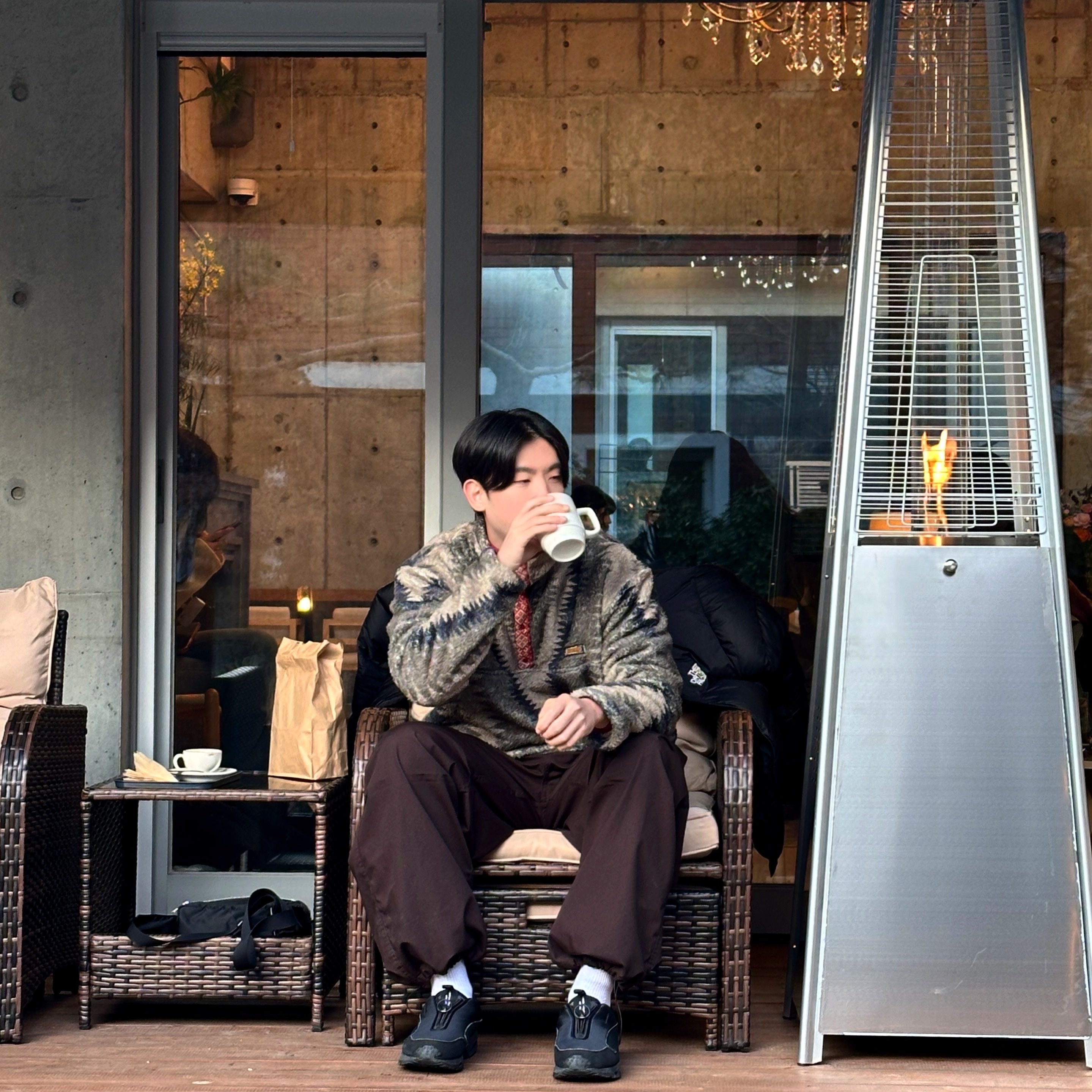 Kapital Damask Pattern Maria Fleece Zip Blouson Beige, Nike x Comme des Garcons Homme Plus Air Max Sunder SP Black 착용 스타일 - 1