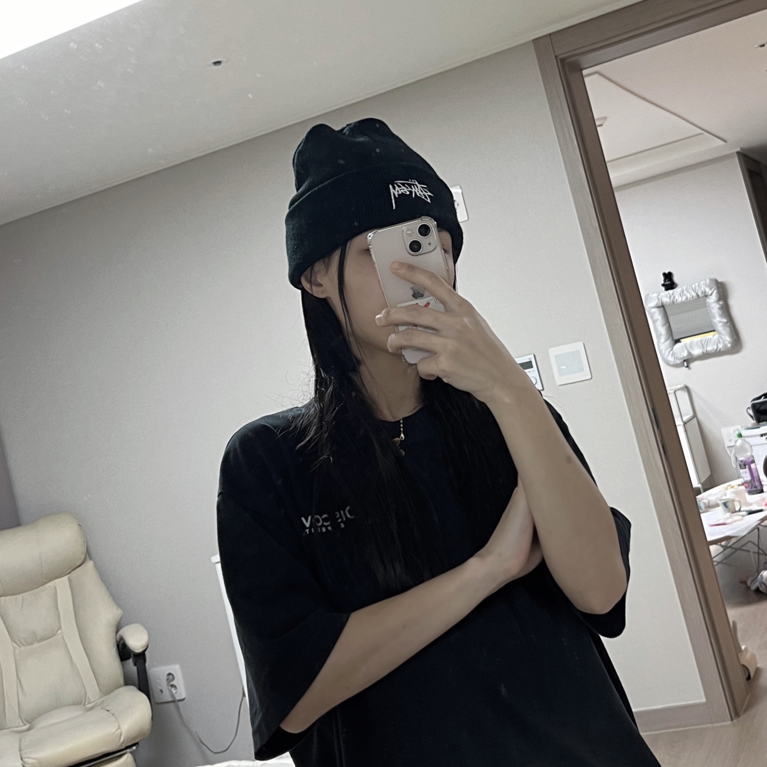 스투시 베이직 커프 비니 블랙 착용 스타일