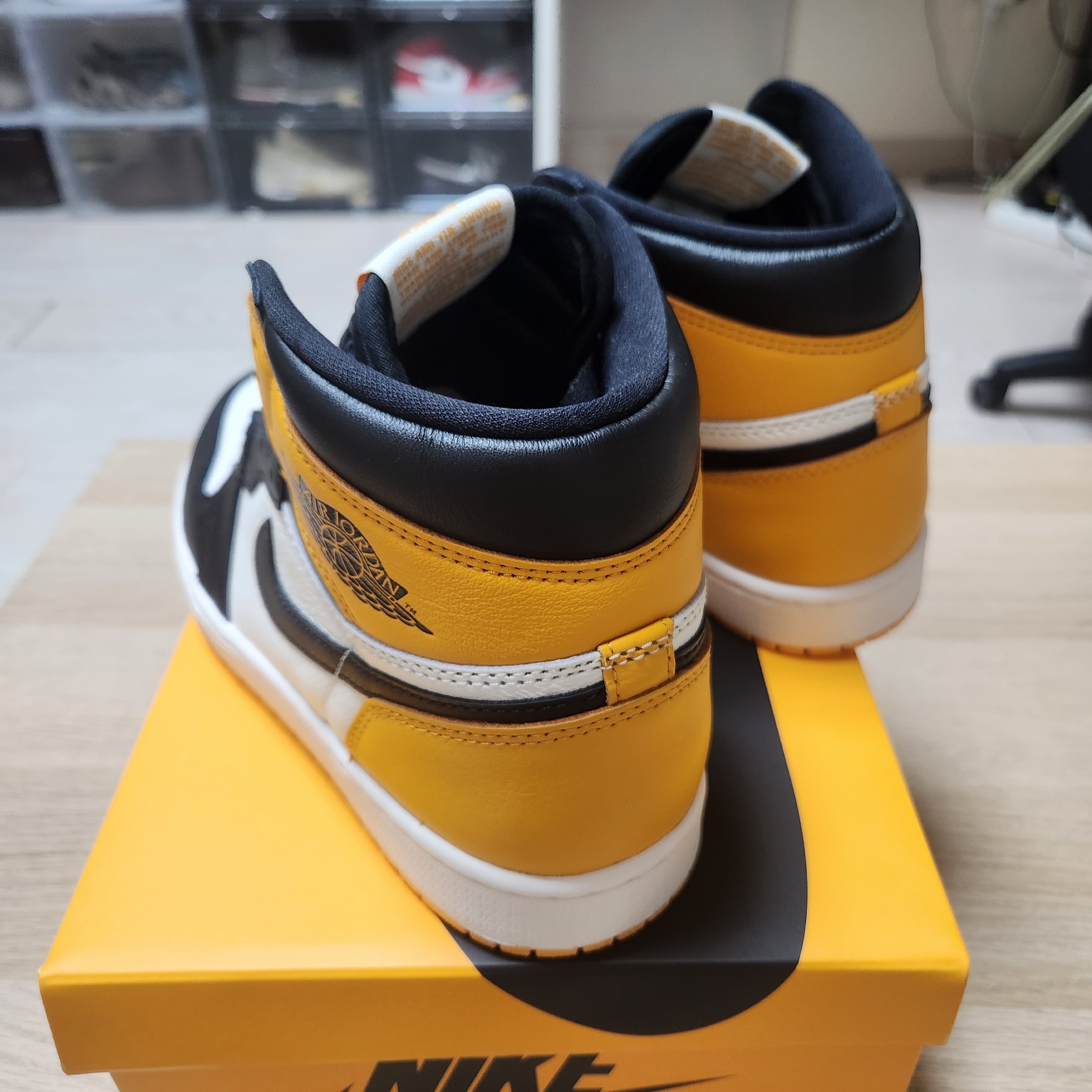 Jordan 1 Retro High OG Taxi 착용 스타일 - 3