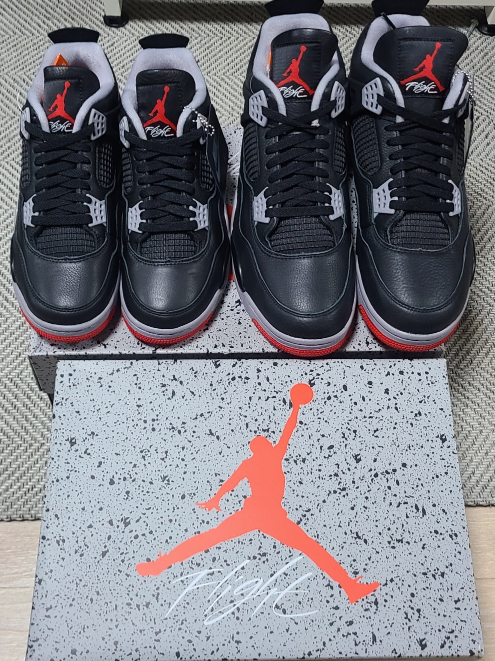 Jordan 4 Retro Bred Reimagined 착용 스타일 - 2