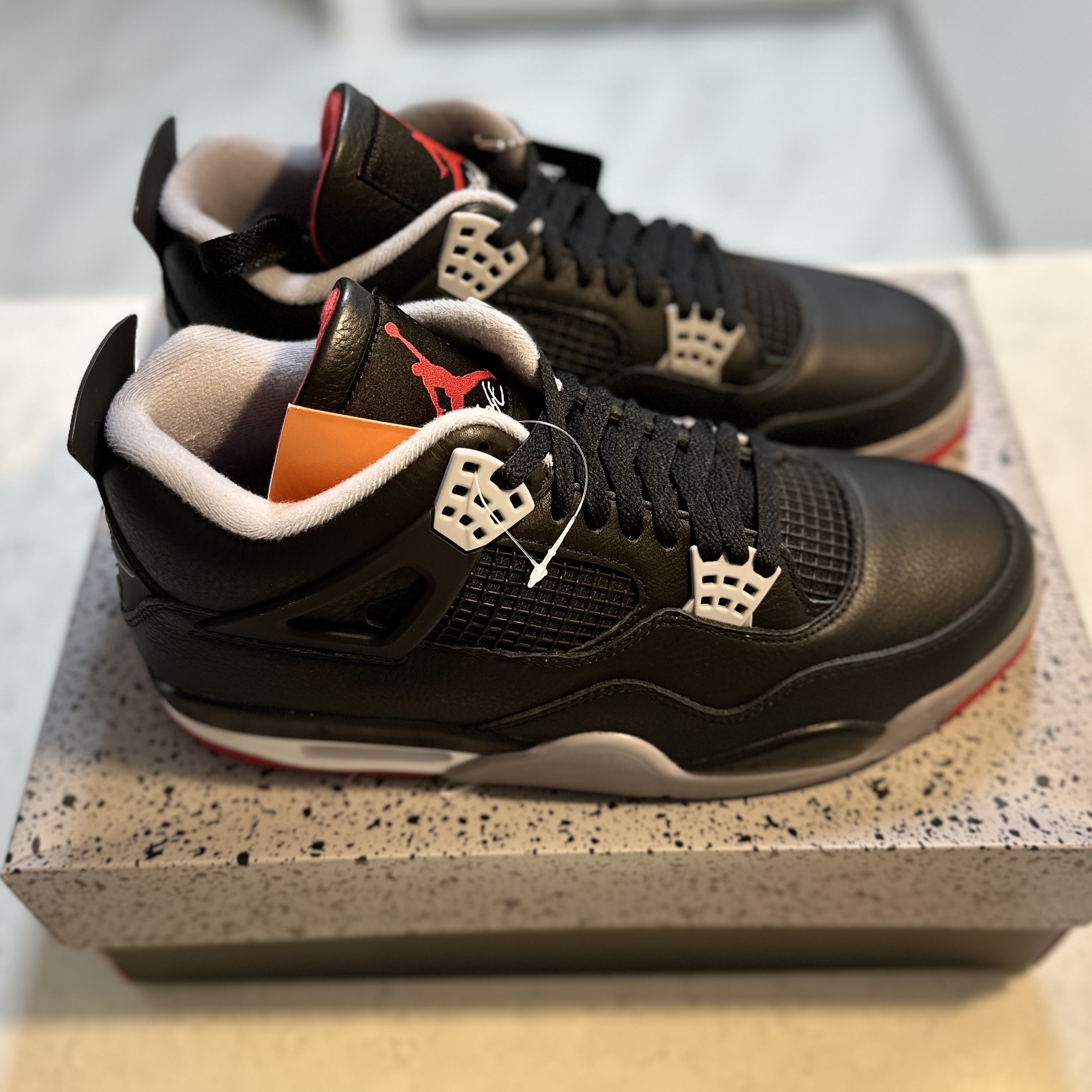 Jordan 4 Retro Bred Reimagined 착용 스타일 - 5