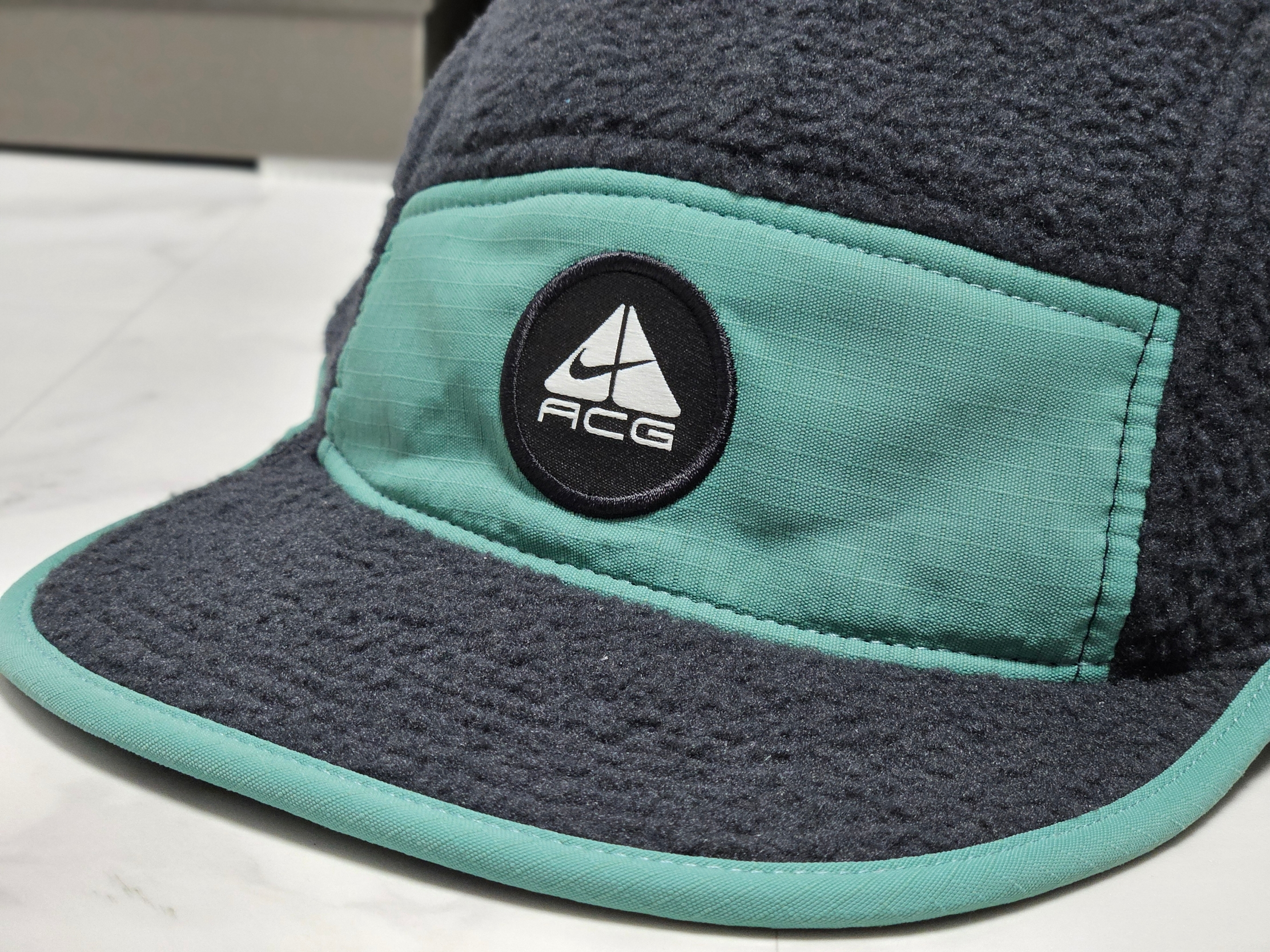 Nike ACG Therma-Fit Fly Unstructured Cap 착용 스타일 - 2