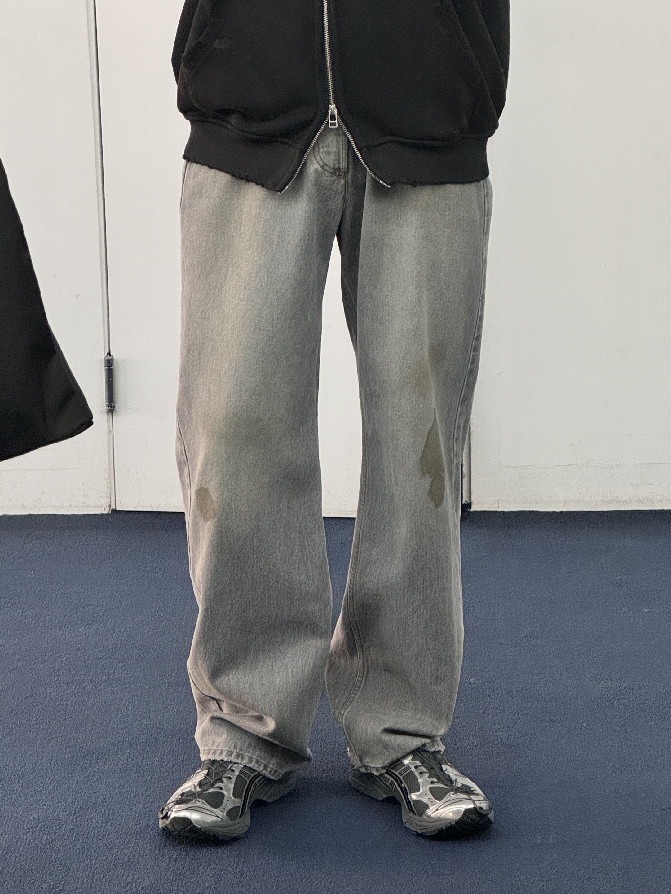 Asics x Unaffected Gel-Kayano 14 Silver Moon, Magliano Flattone Denim Officina Black 착용 스타일