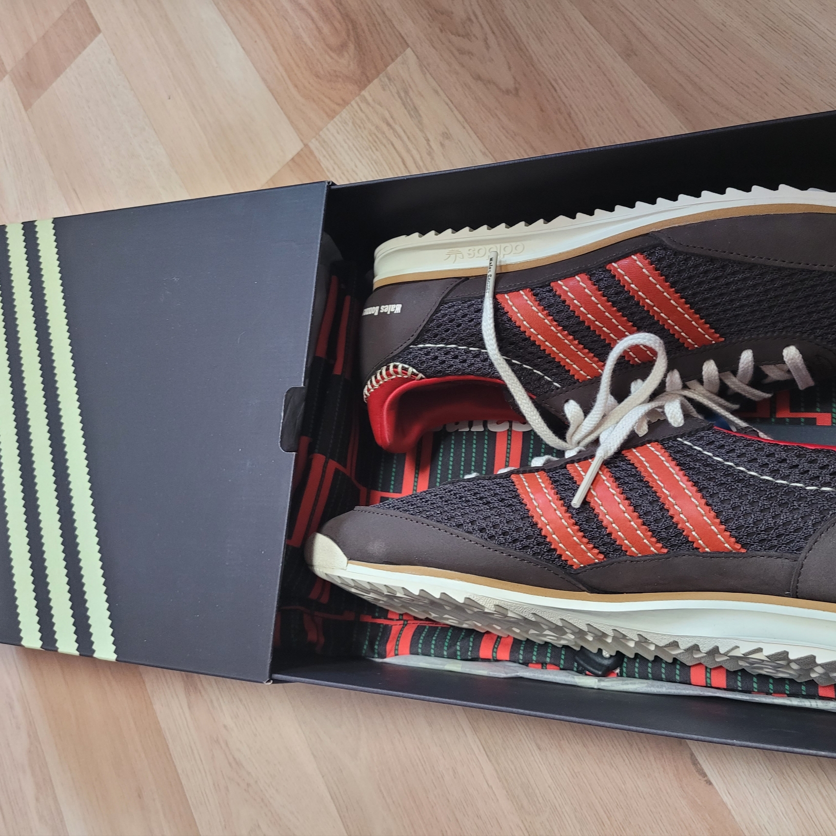 Adidas x Wales Bonner SL 72 Knit Brown 착용 스타일 - 5