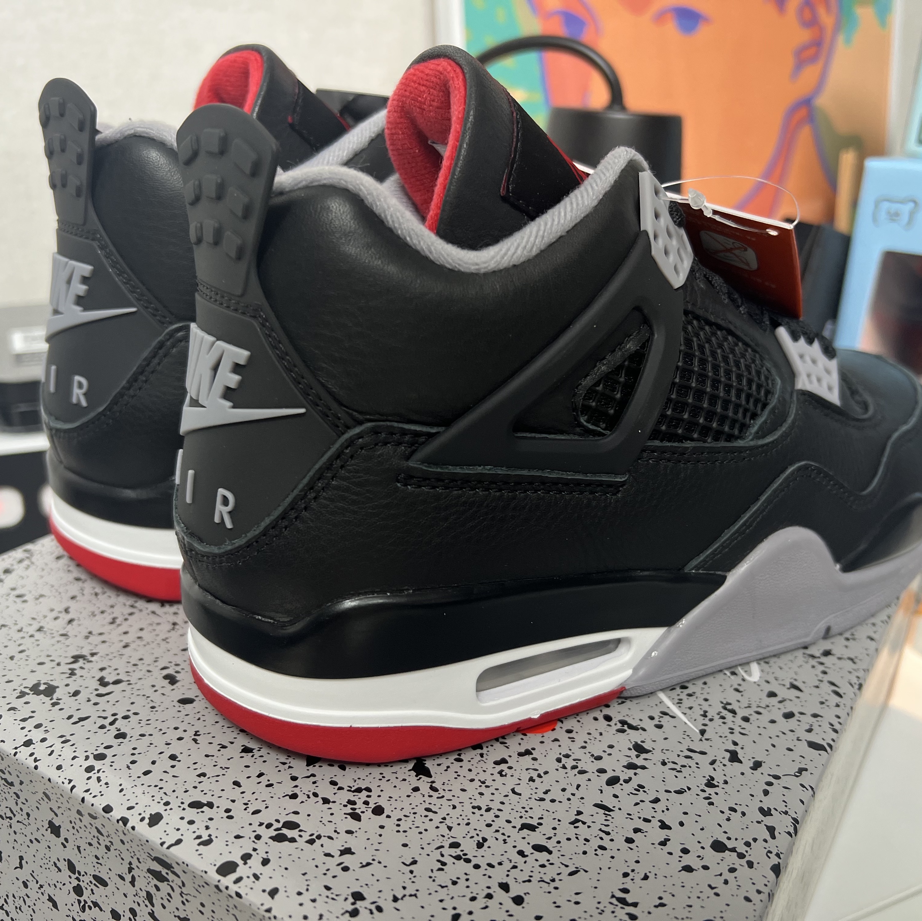 Jordan 4 Retro Bred Reimagined 착용 스타일 - 3