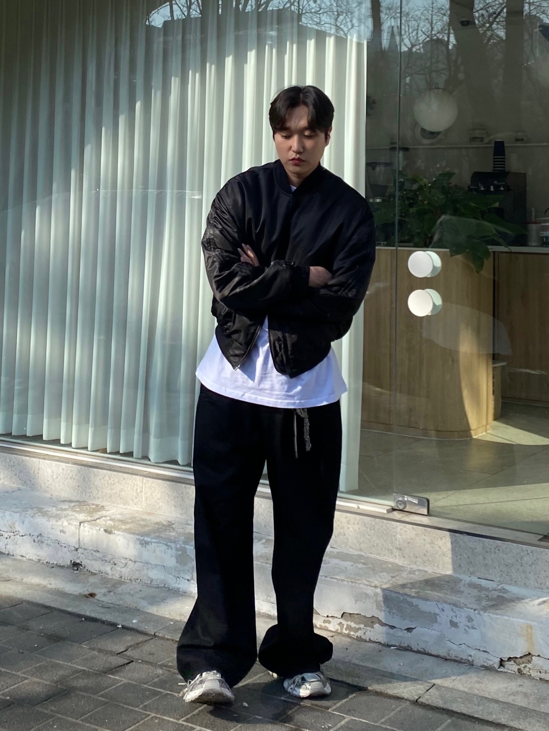 Balenciaga 3XL Sneakers Beige 착용 스타일 - 1