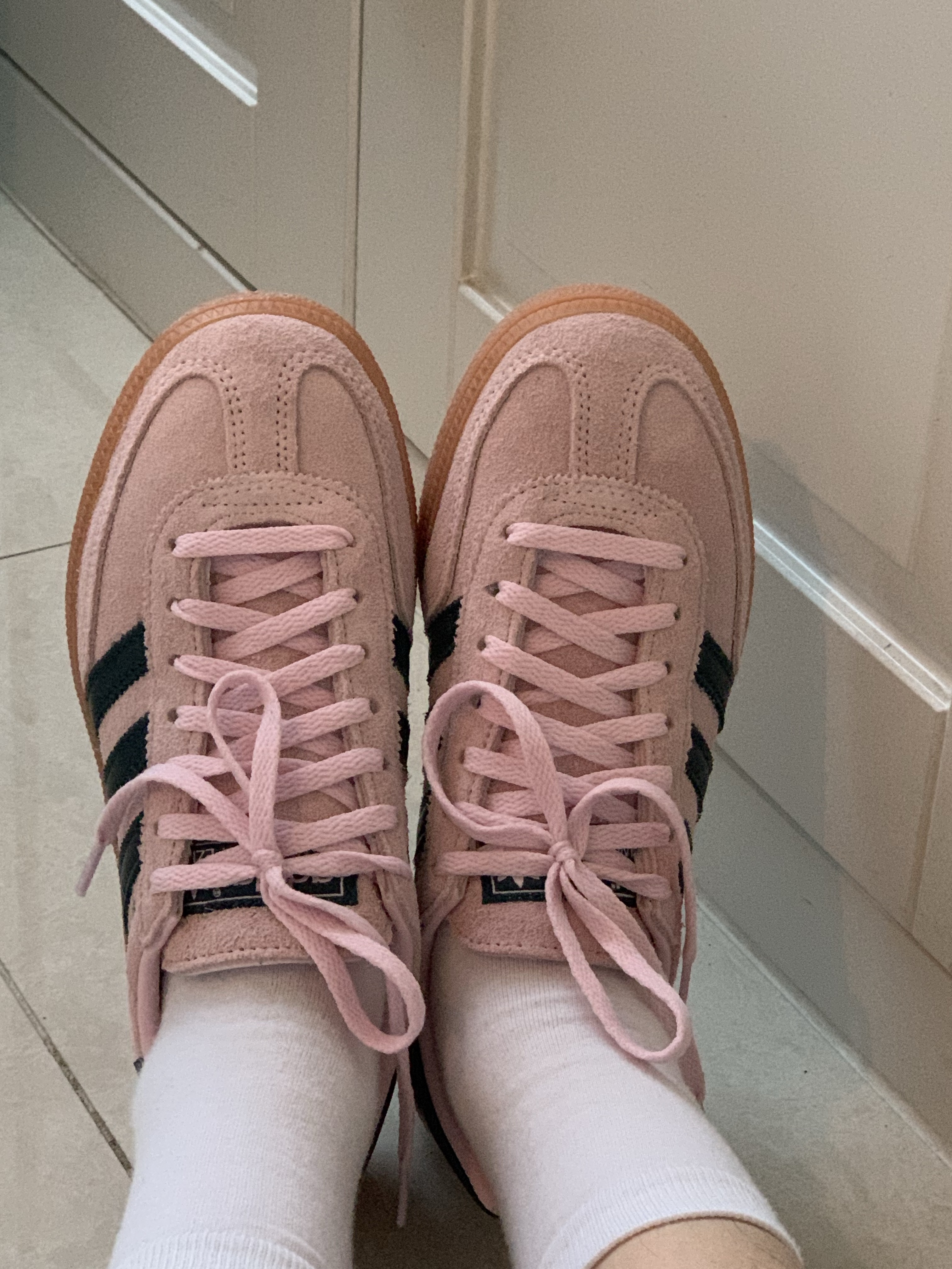 (W) Adidas Spezial Handball Clear Pink 착용 스타일
