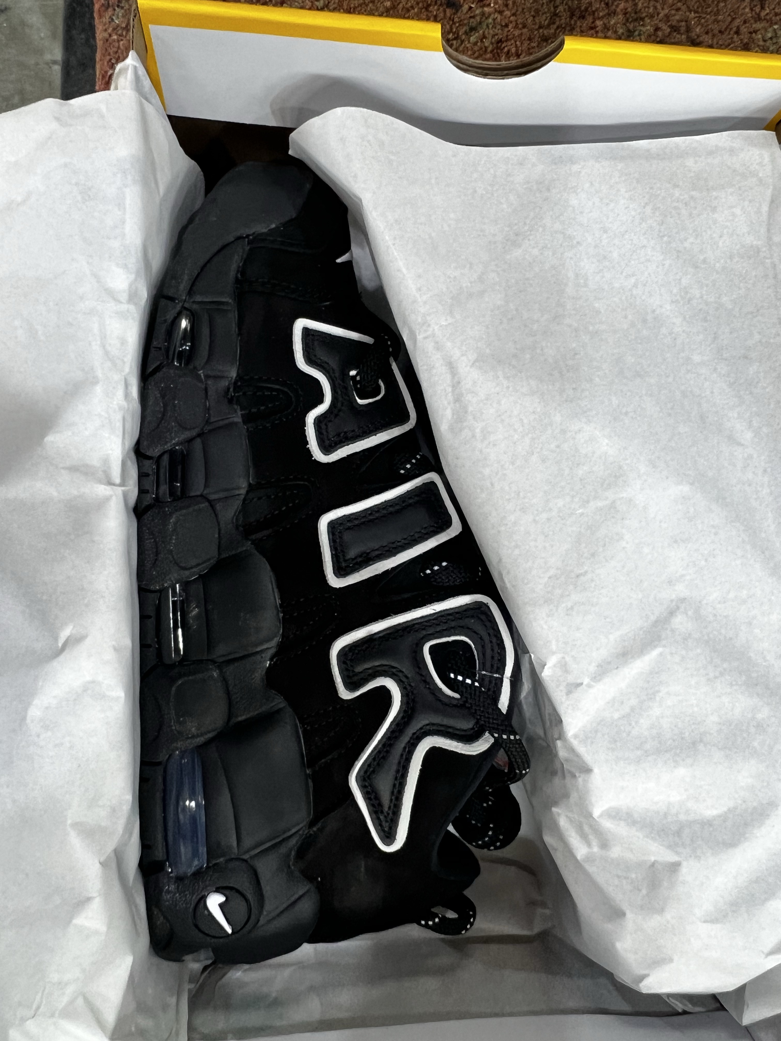 Nike x Ambush Air More Uptempo Low Black and White 착용 스타일