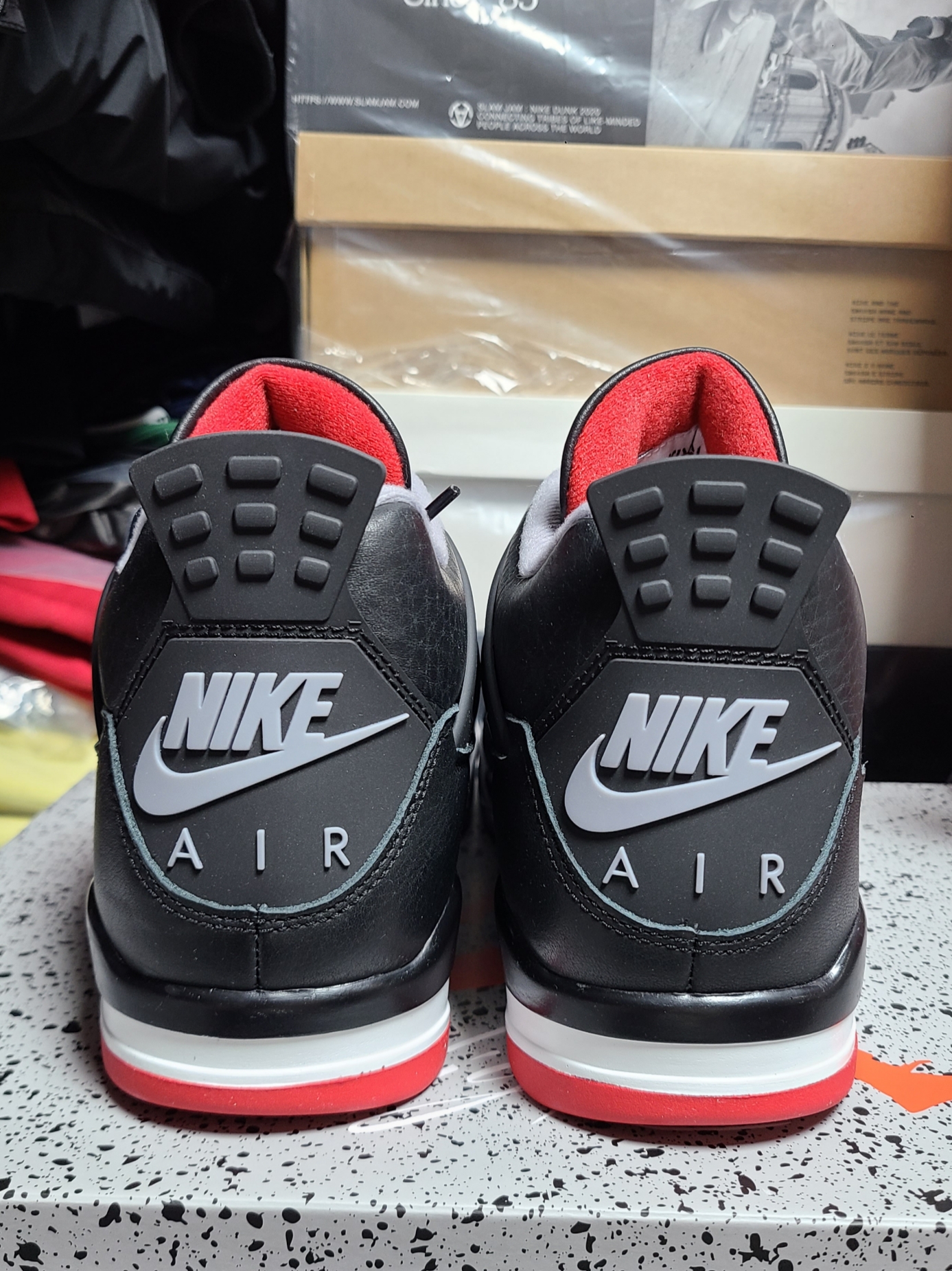 Jordan 4 Retro Bred Reimagined 착용 스타일 - 4