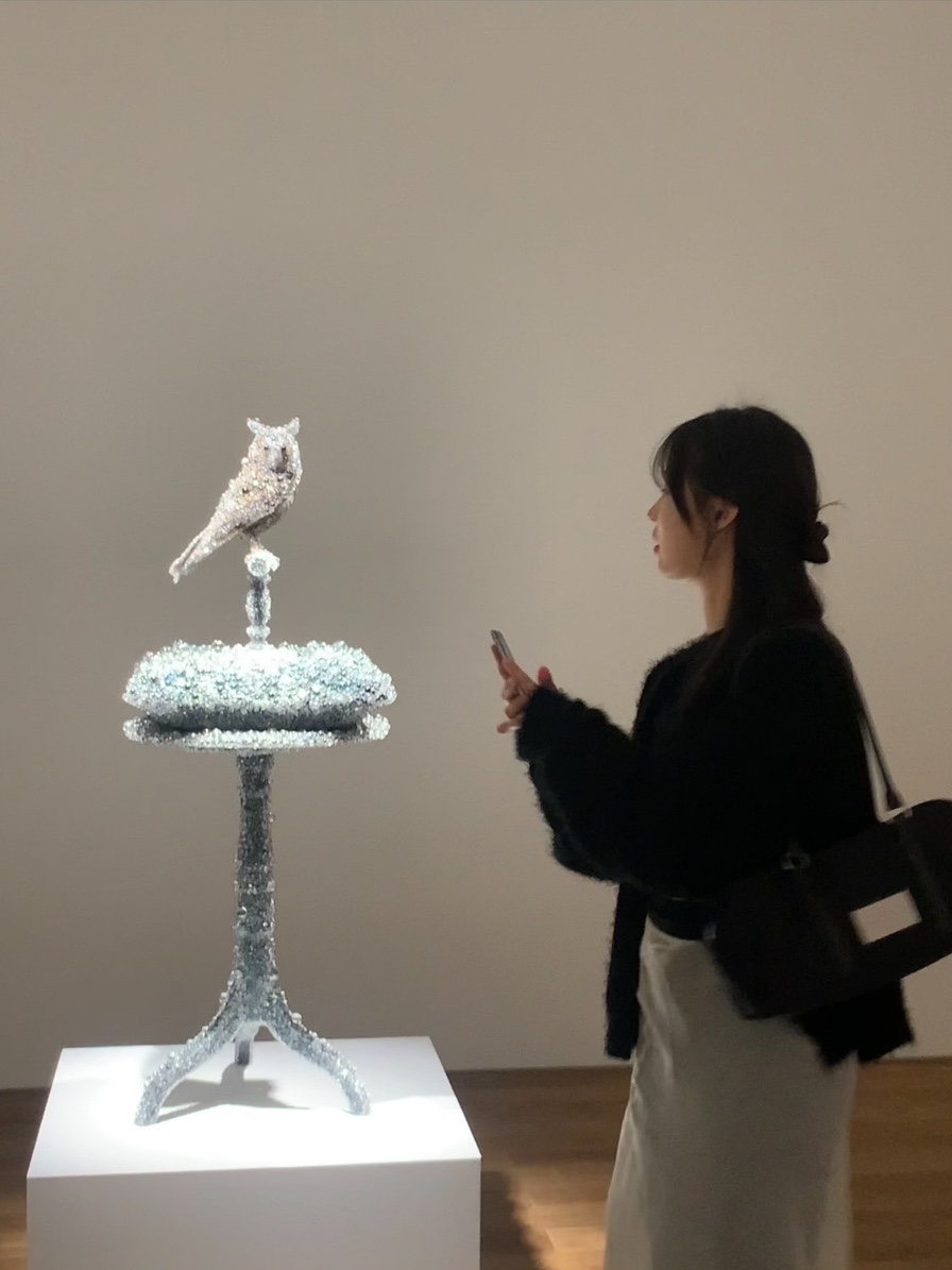 마뗑킴 스포티 토트백 블랙 착용 스타일 - 2