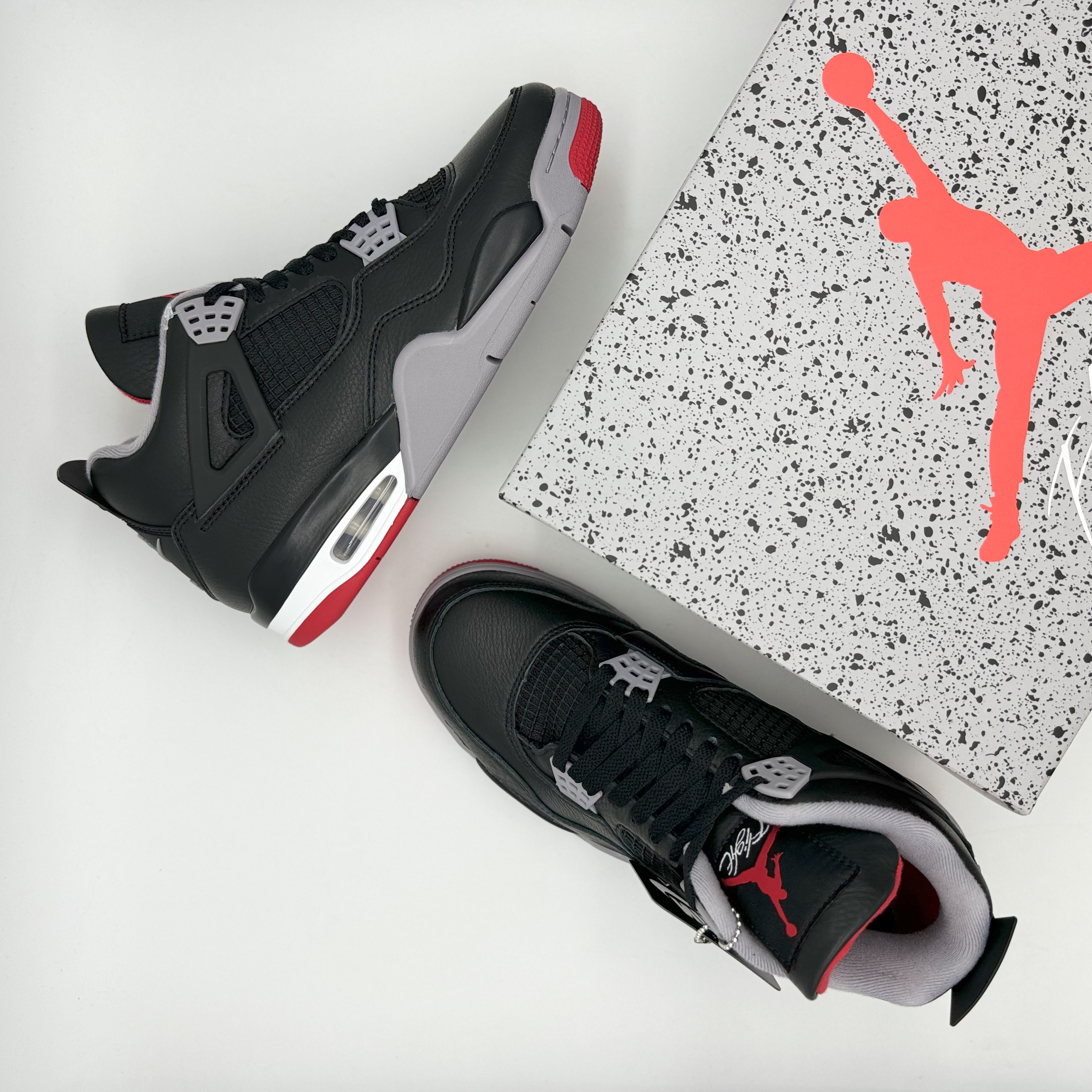 Jordan 4 Retro Bred Reimagined 착용 스타일 - 5