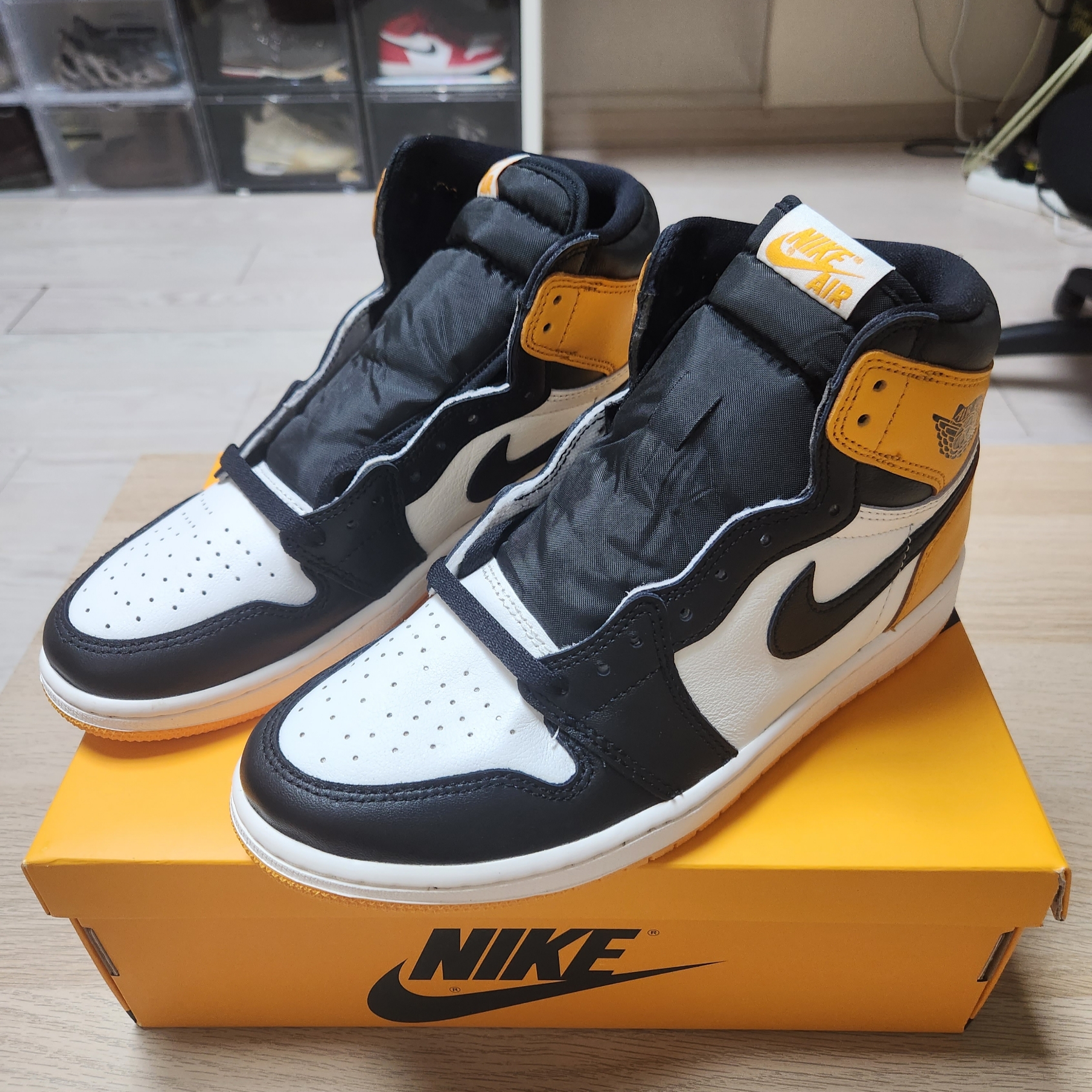 Jordan 1 Retro High OG Taxi 착용 스타일 - 1