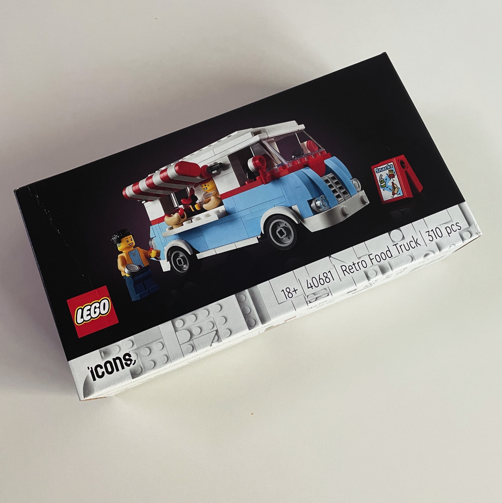 Lego Retro Food Truck 착용 스타일