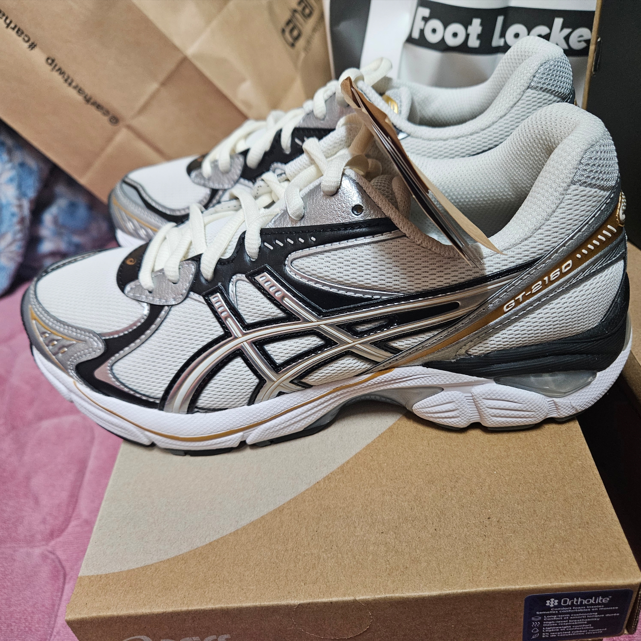 Asics GT-2160 Cream Pure Silver 착용 스타일