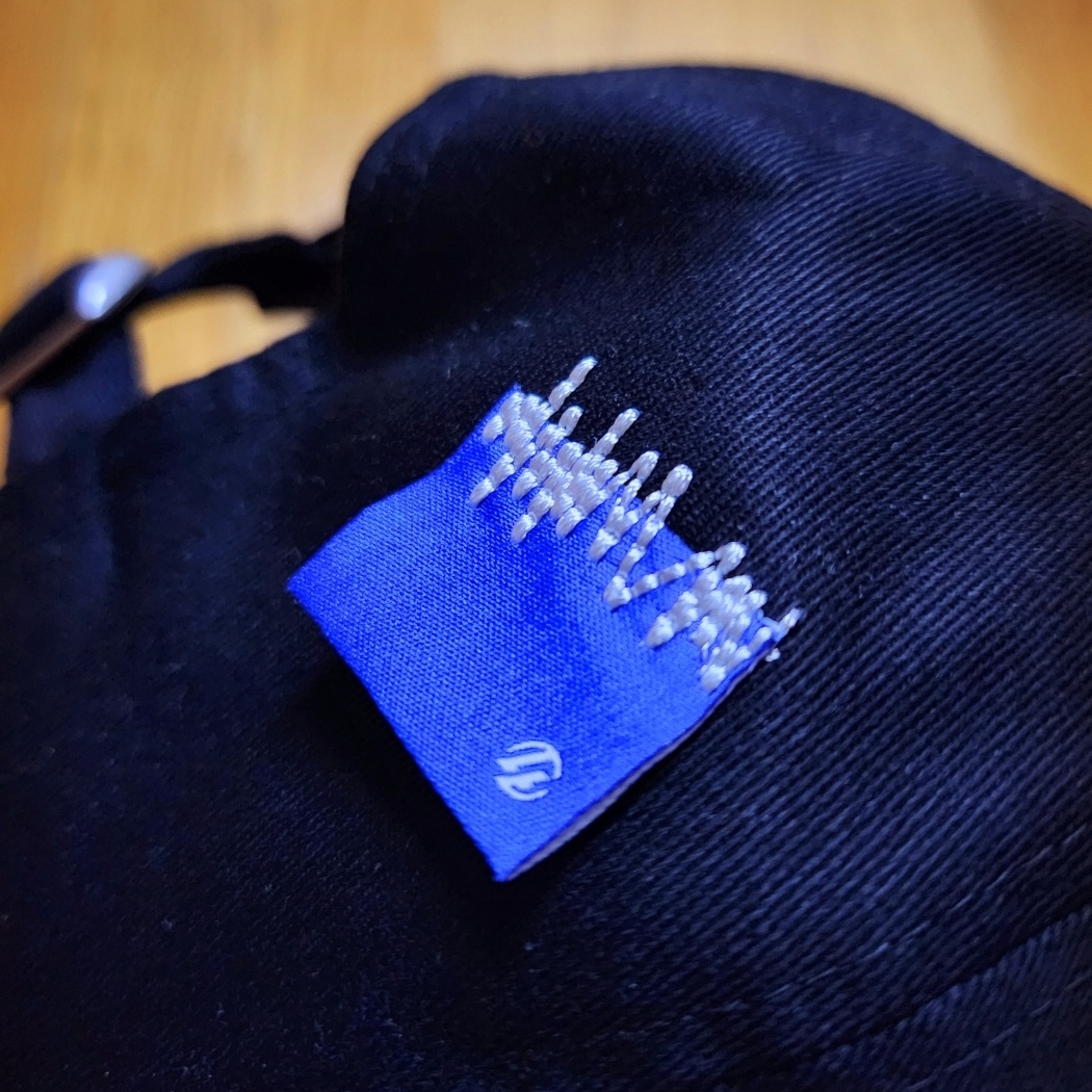 Ader Error x Zara Pleated Cap Black 착용 스타일 - 3