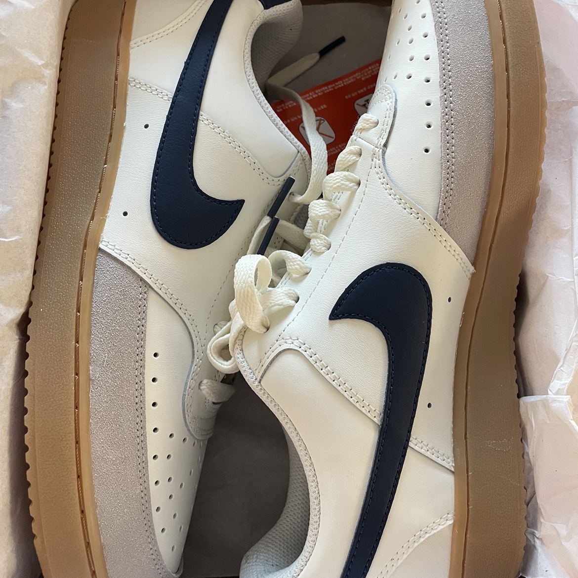 Nike Court Vision Low Sail Gum Light Brown 착용 스타일