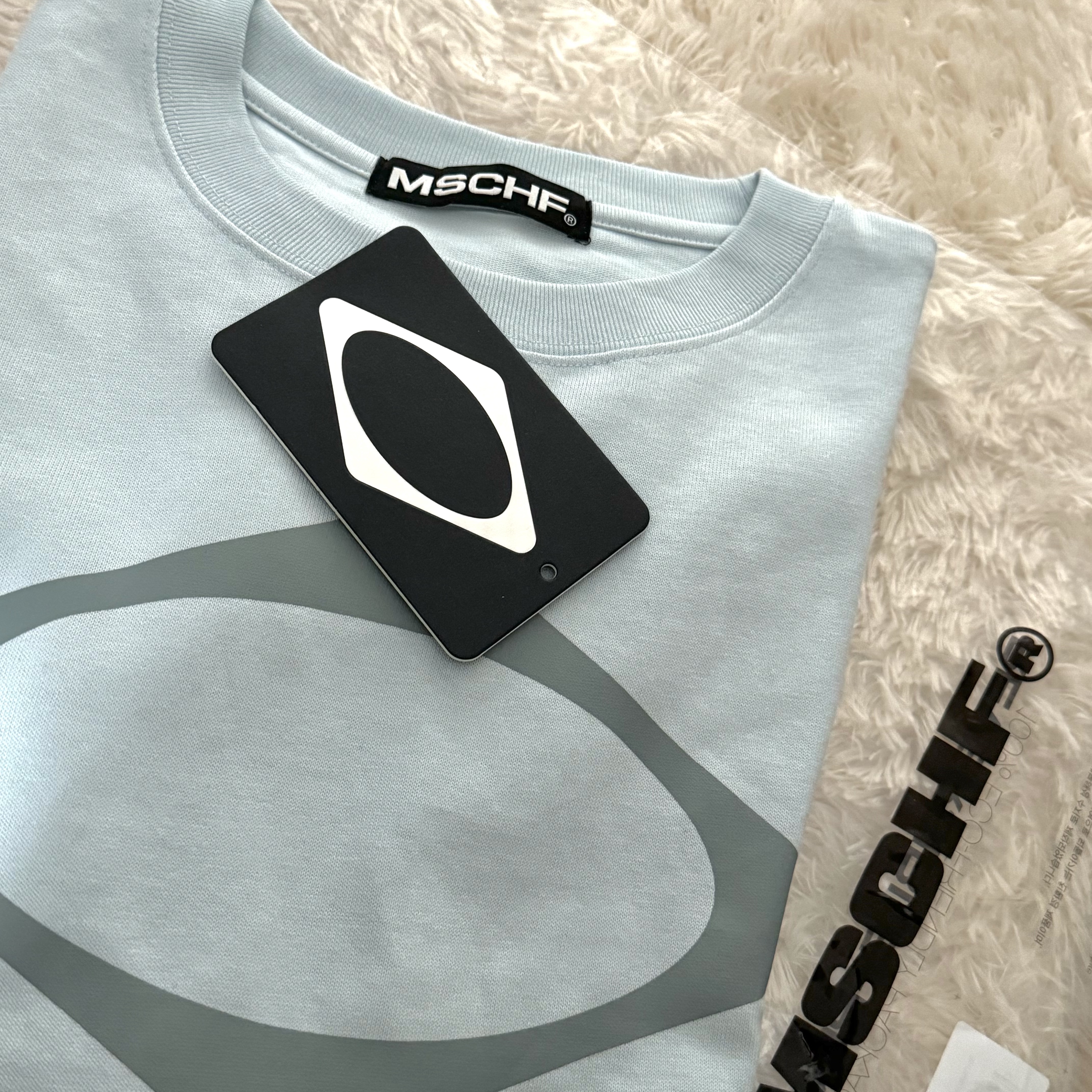 Mischief Rhombus Long Sleeve Sky Blue 착용 스타일 - 1